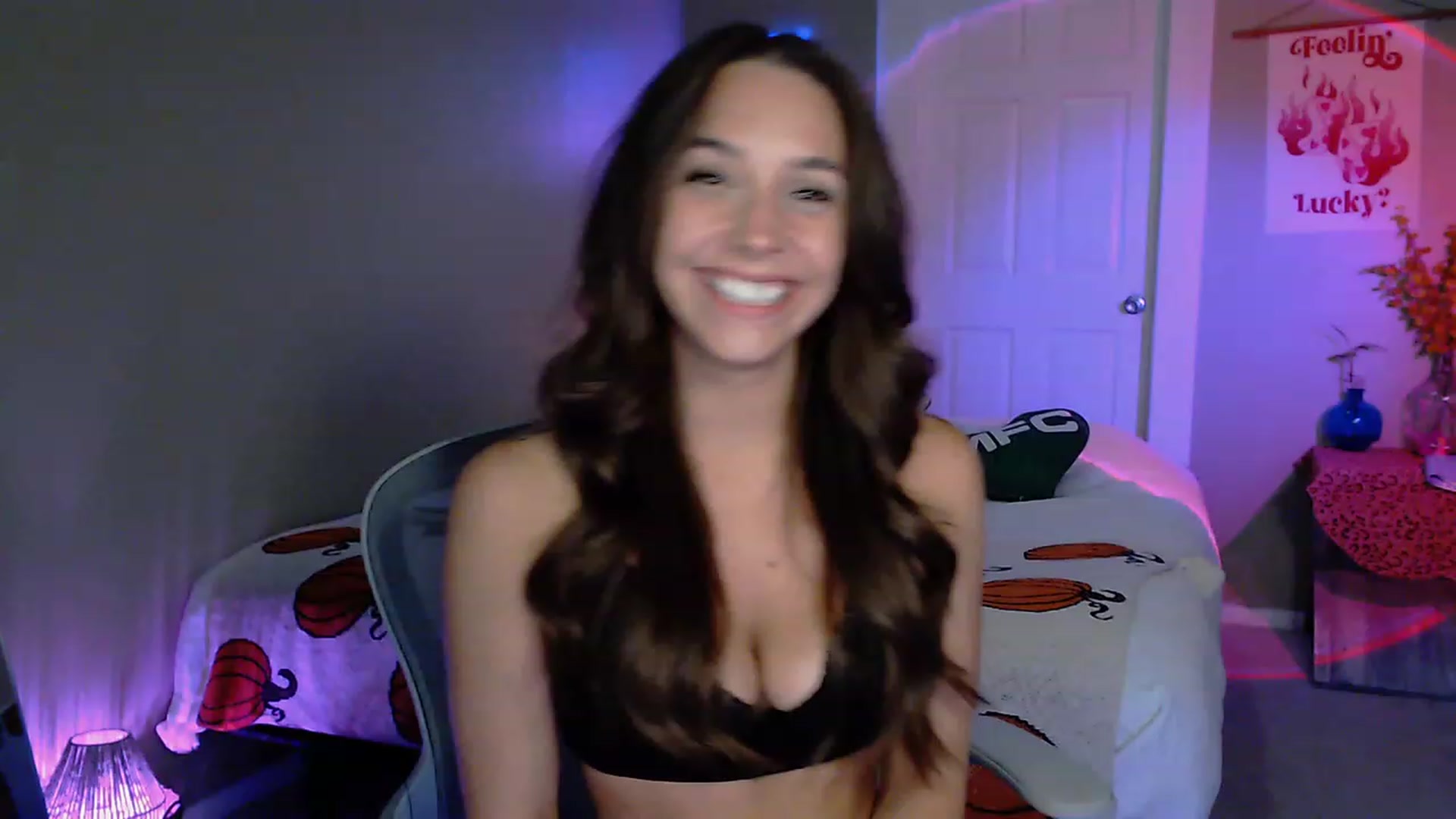 Gallery image thumbnail from BrittaniJade_'s myfreecams stream on, 10/02/2023, 02:20 image 3 of 20