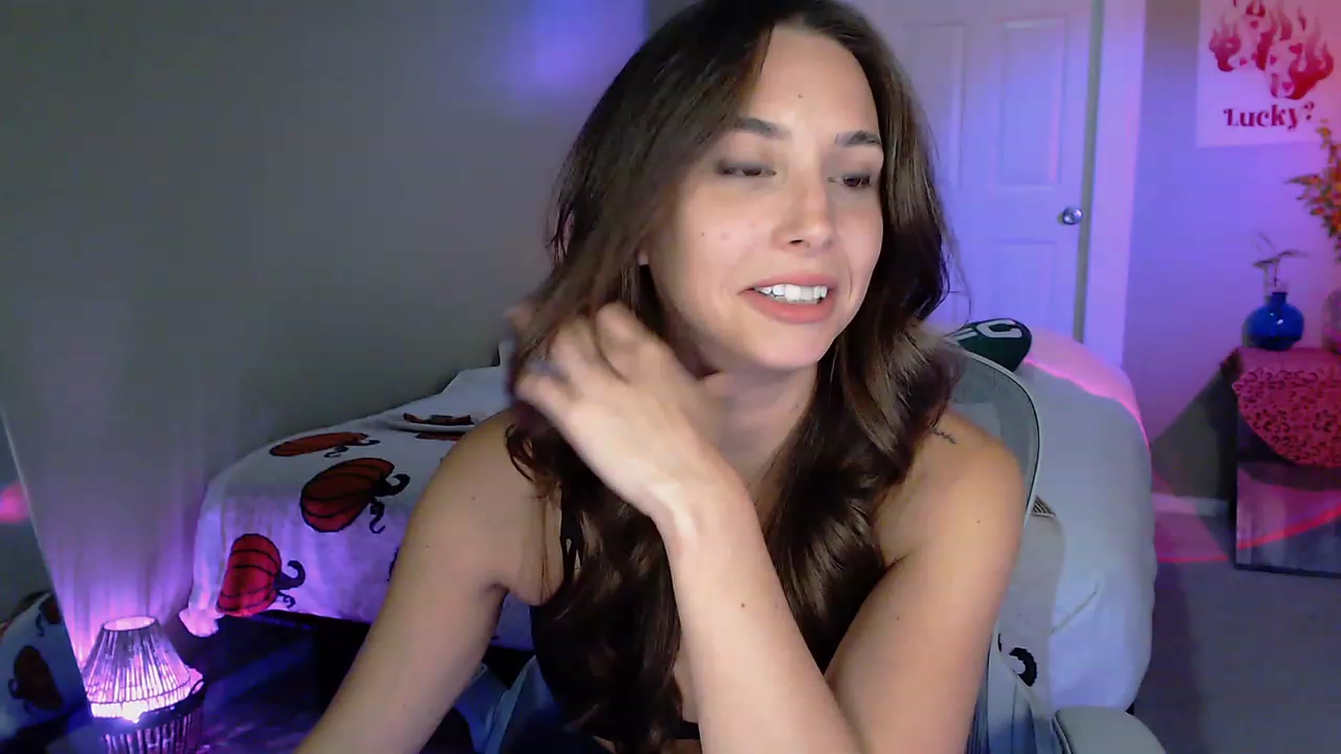 Gallery image thumbnail from BrittaniJade_'s myfreecams stream on, 10/02/2023, 03:14 image 2 of 20