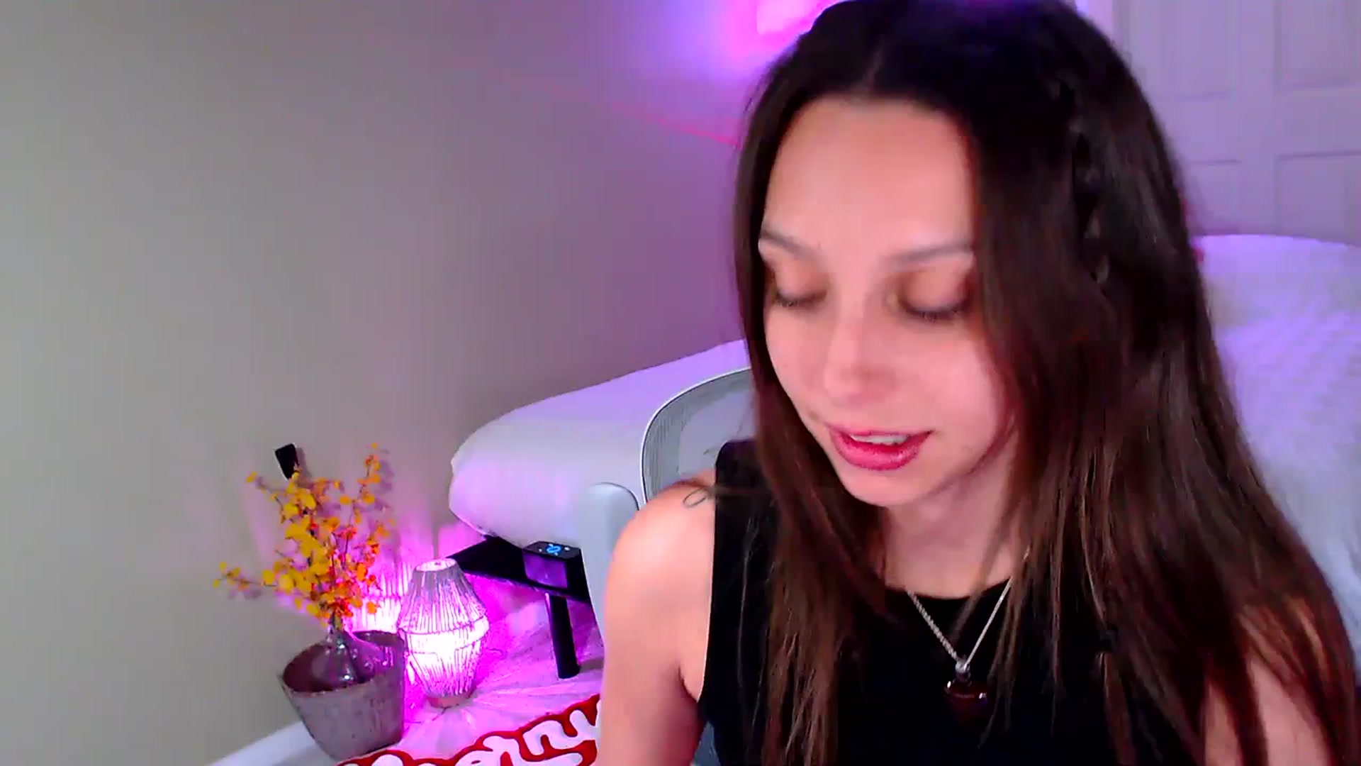 Gallery image thumbnail from BrittaniJade_'s myfreecams stream on, 01/29/2024, 04:31 image 1 of 20