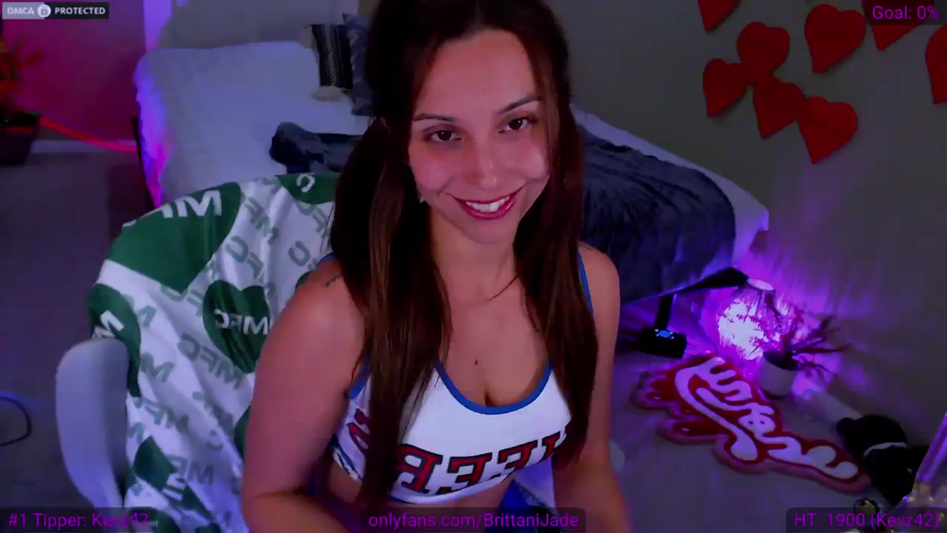 Gallery image thumbnail from BrittaniJade_'s myfreecams stream on, 02/12/2024, 08:07 image 19 of 20