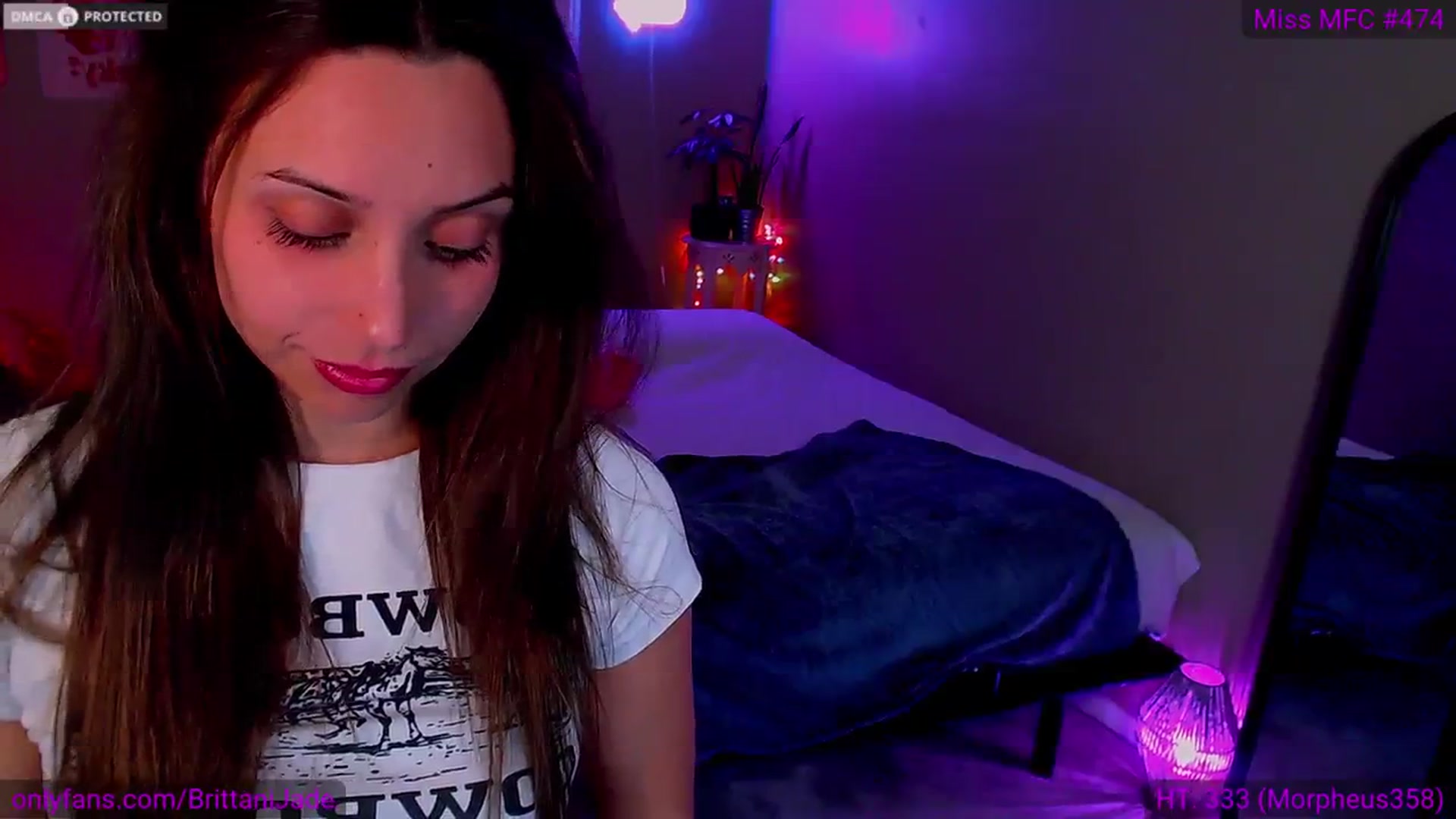 Gallery image thumbnail from BrittaniJade_'s myfreecams stream on, 03/08/2024, 07:57 image 12 of 20