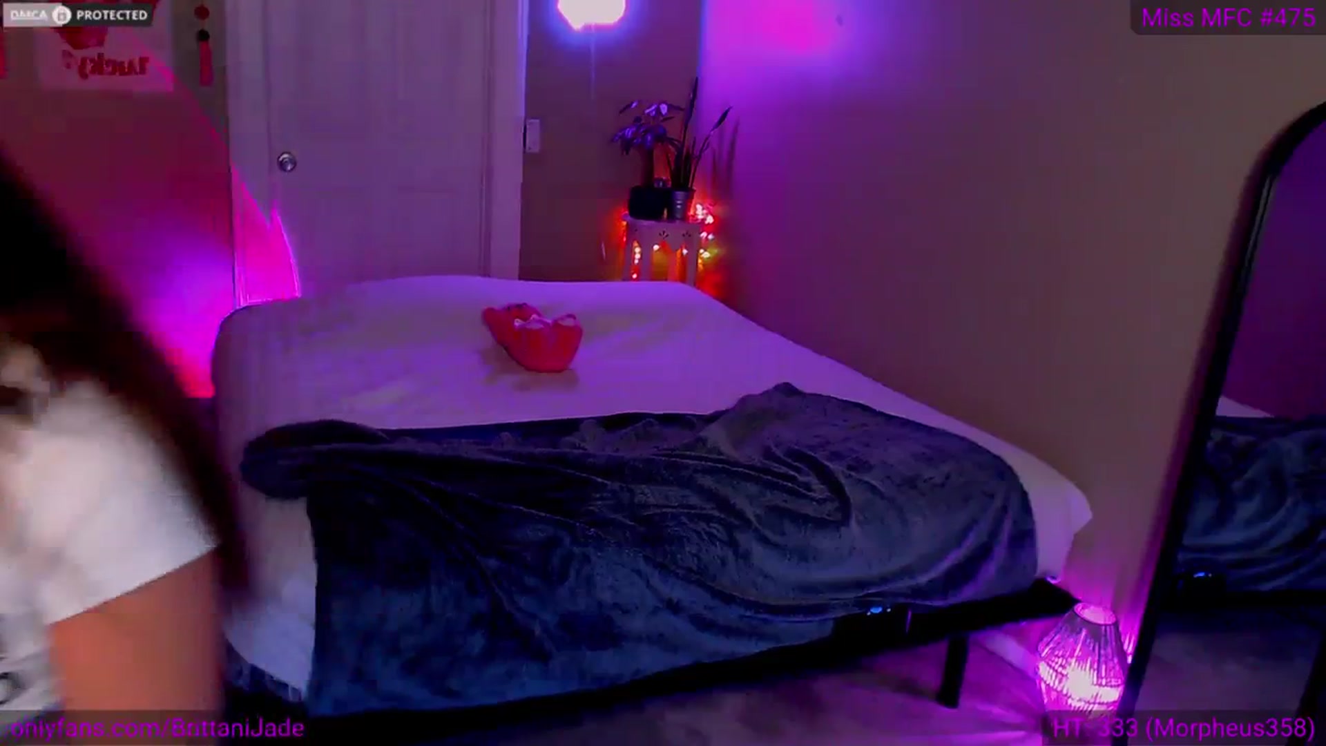 Gallery image thumbnail from BrittaniJade_'s myfreecams stream on, 03/08/2024, 07:57 image 13 of 20