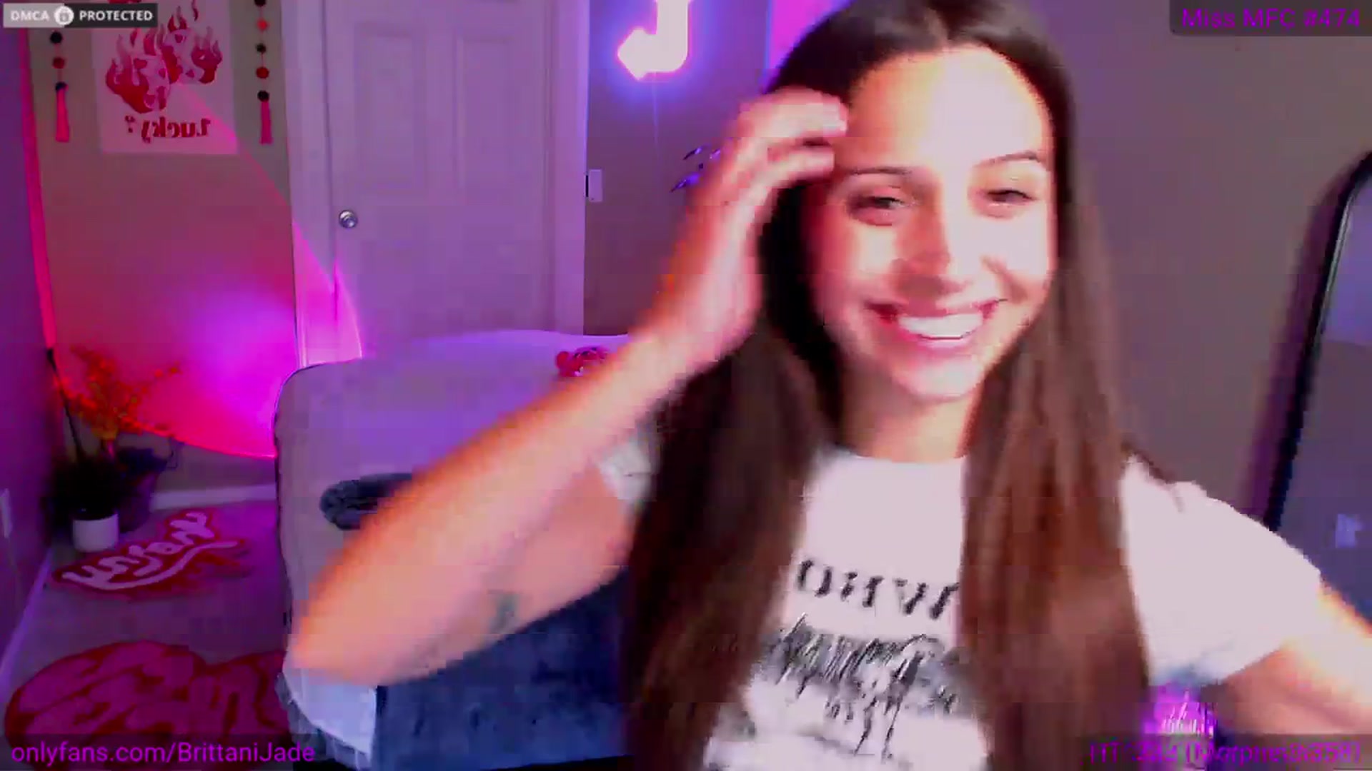 Gallery image thumbnail from BrittaniJade_'s myfreecams stream on, 03/08/2024, 07:57 image 9 of 20