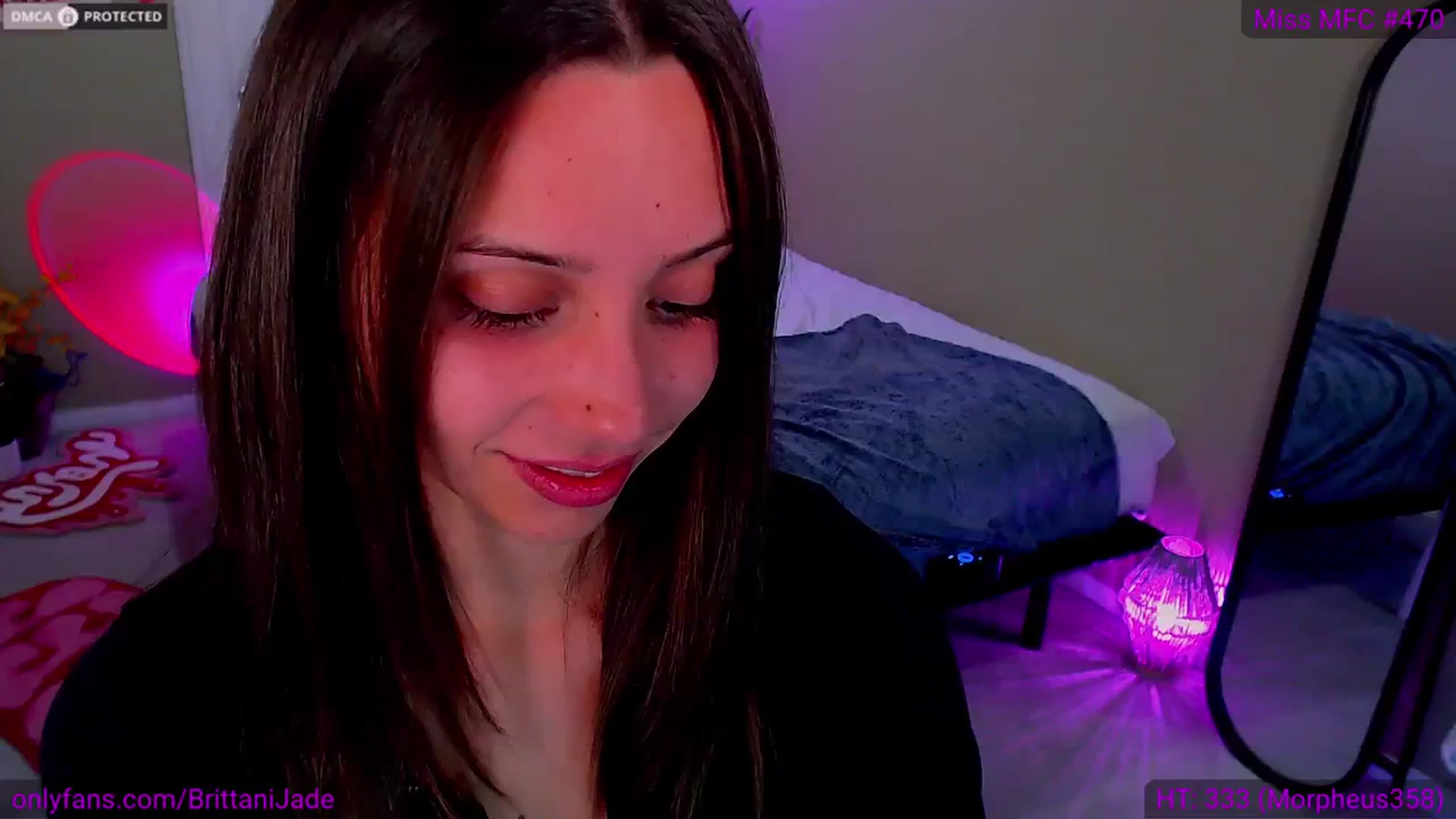 Gallery image thumbnail from BrittaniJade_'s myfreecams stream on, 03/08/2024, 09:07 image 16 of 20
