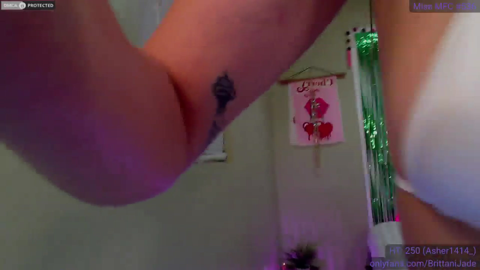 Gallery image thumbnail from BrittaniJade_'s myfreecams stream on, 03/17/2024, 05:22 image 7 of 20