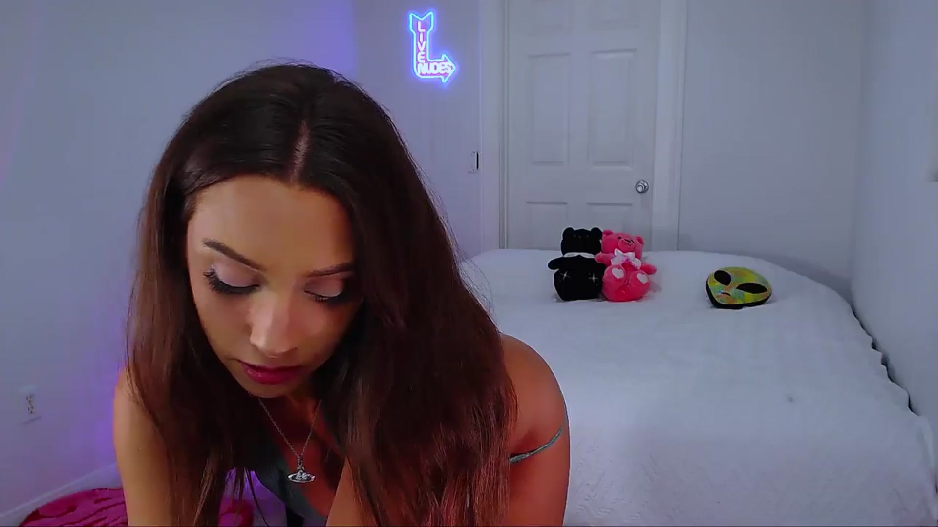 Gallery image thumbnail from BrittaniJade_'s myfreecams stream on, 06/23/2024, 08:26 image 5 of 20