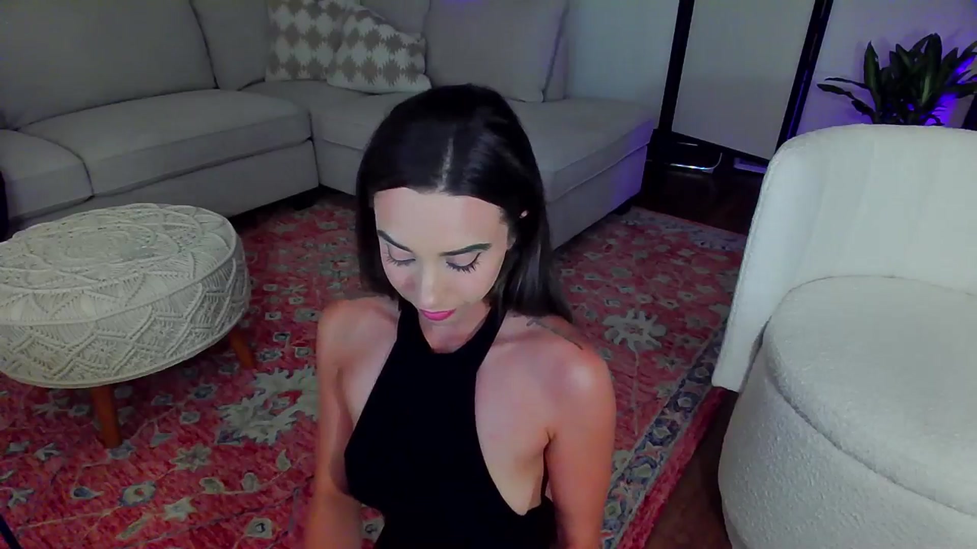 Gallery image thumbnail from BrittaniJade_'s myfreecams stream on, 10/04/2024, 08:48 image 2 of 20