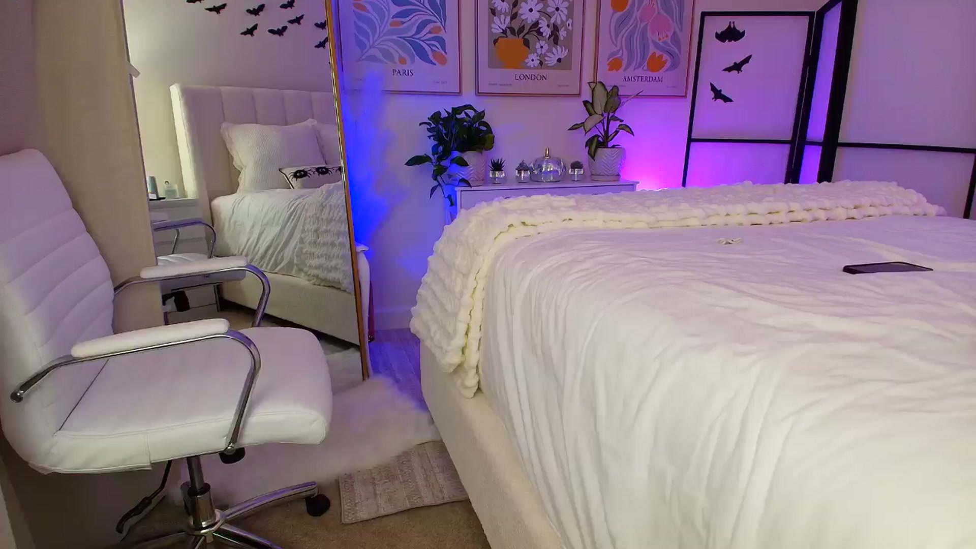 Gallery image thumbnail from BrittaniJade_'s myfreecams stream on, 10/17/2024, 06:00 image 9 of 20