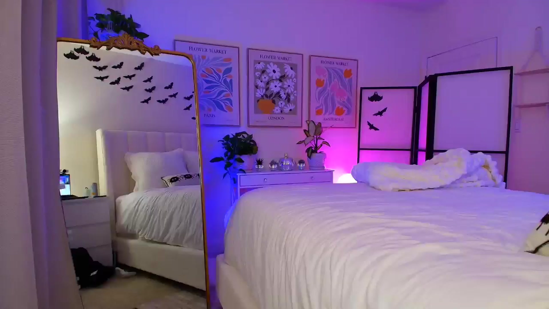 Gallery image thumbnail from BrittaniJade_'s myfreecams stream on, 10/17/2024, 08:00 image 7 of 20