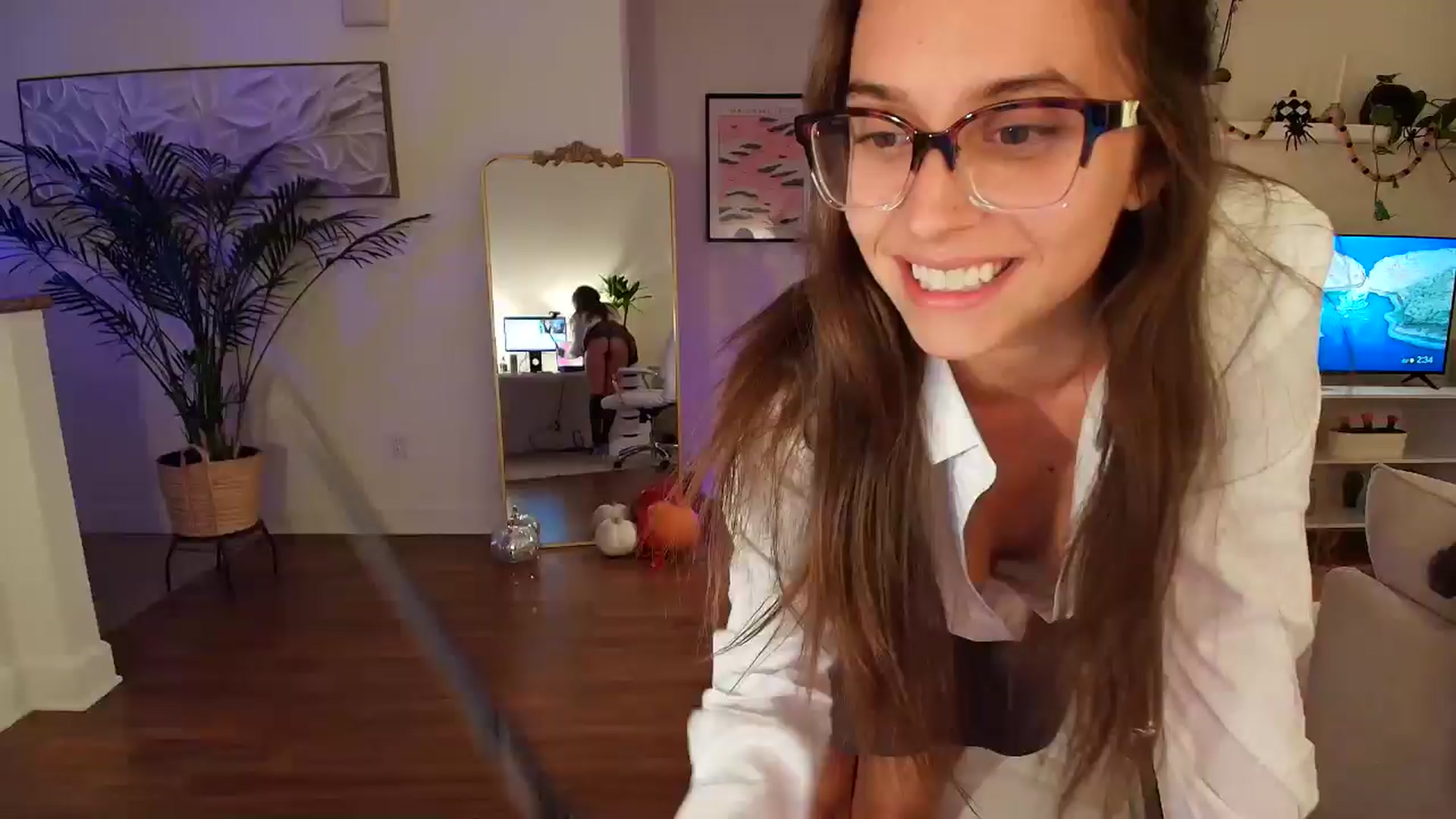 Gallery image thumbnail from BrittaniJade_'s myfreecams stream on, 10/26/2024, 09:53 image 10 of 20