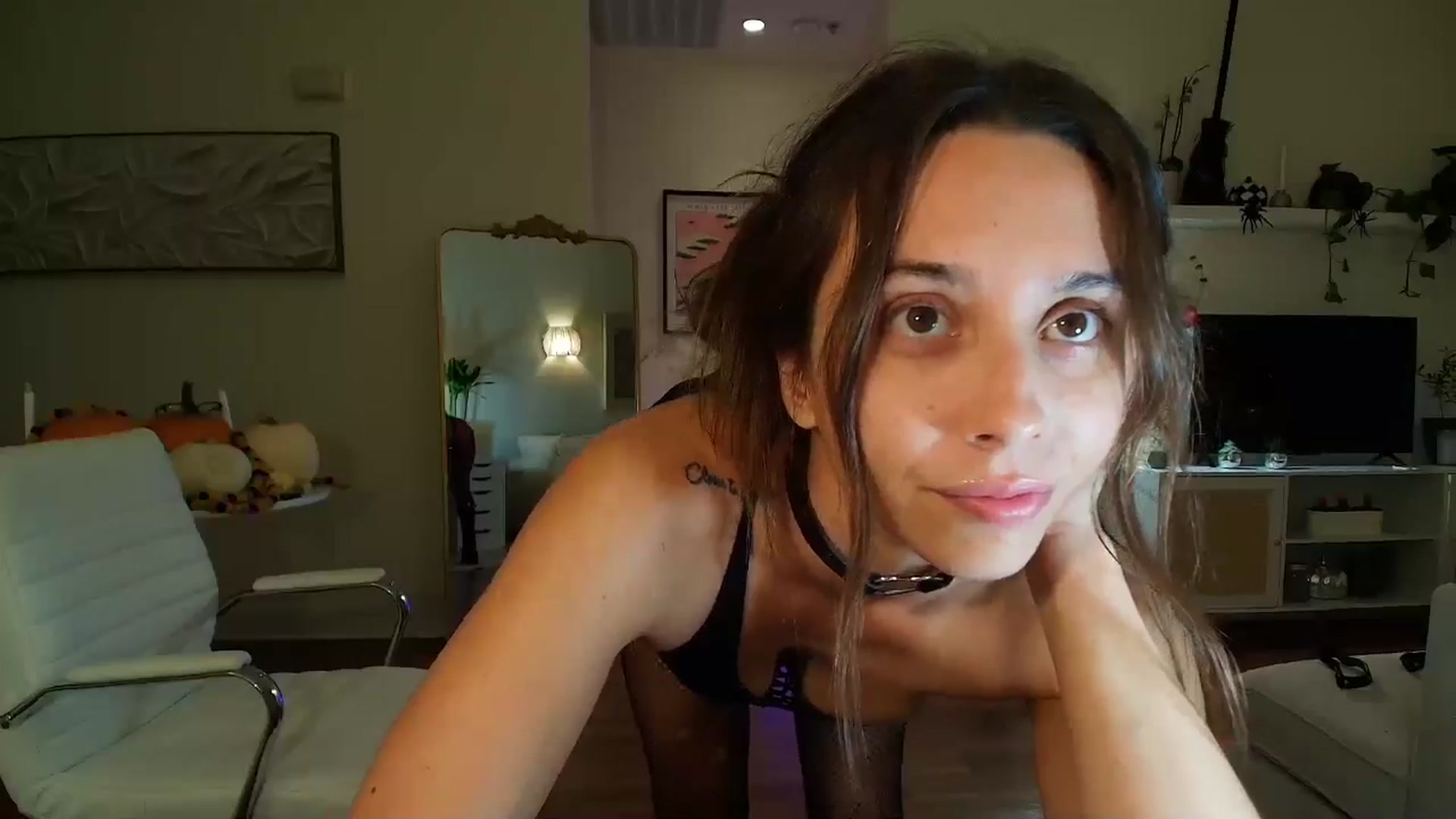 Gallery image thumbnail from BrittaniJade_'s myfreecams stream on, 10/28/2024, 11:28 image 4 of 20