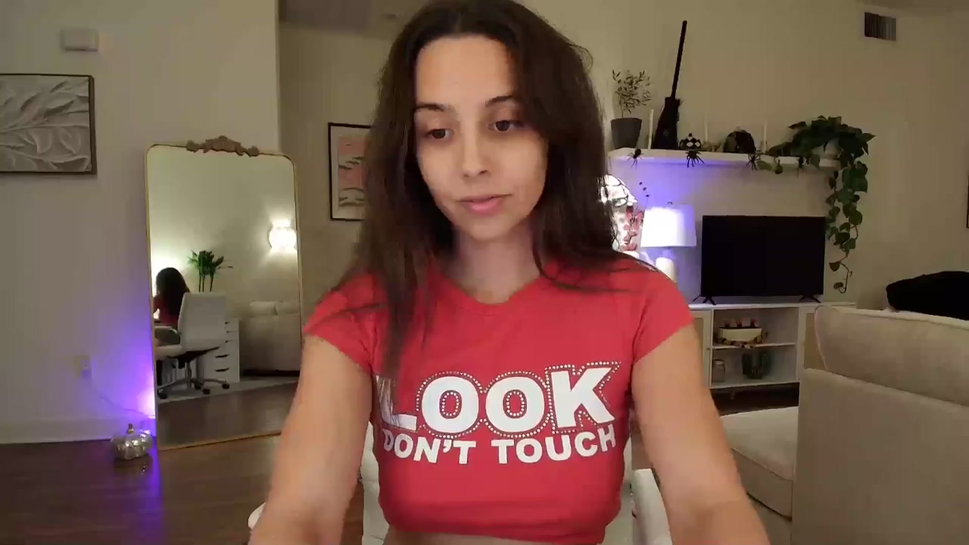 Gallery image thumbnail from BrittaniJade_'s myfreecams stream on, 11/03/2024, 05:02 image 2 of 20