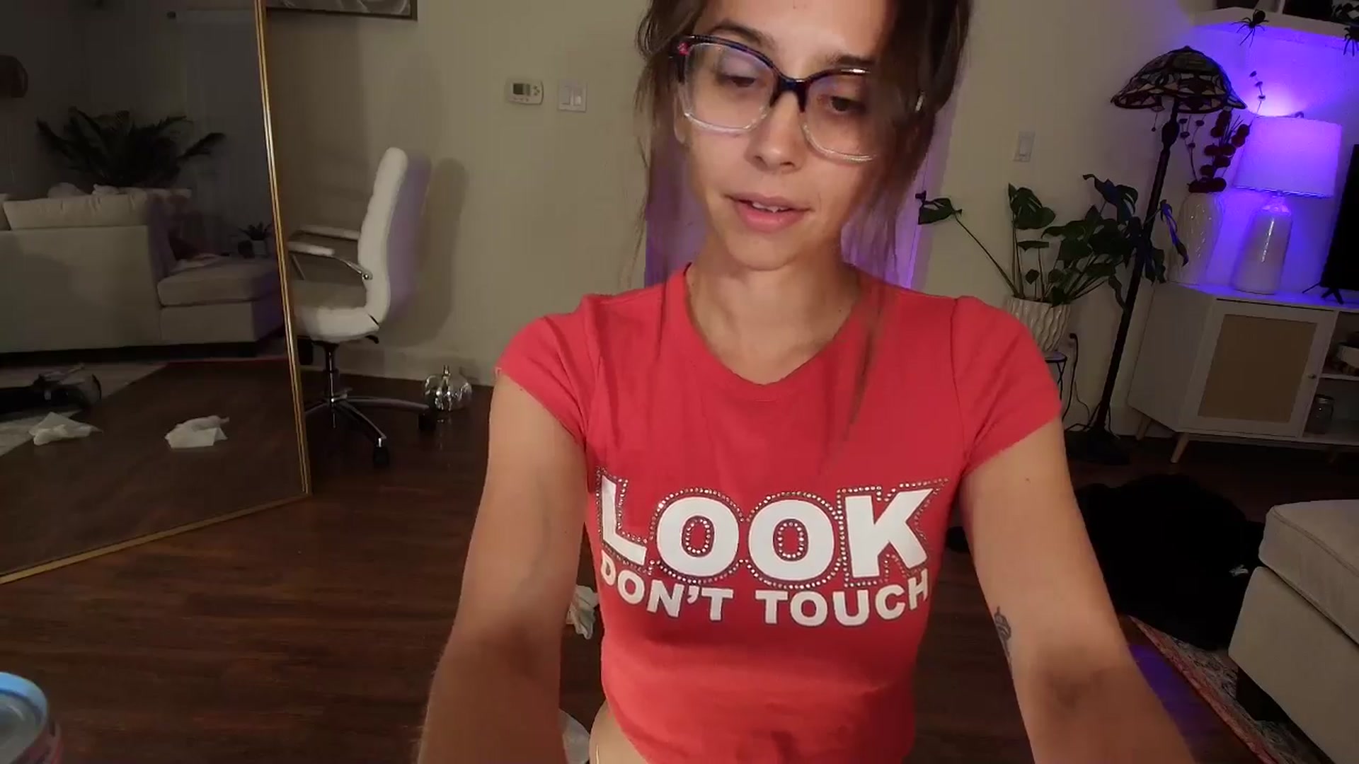 Gallery image thumbnail from BrittaniJade_'s myfreecams stream on, 11/03/2024, 10:58 image 8 of 20