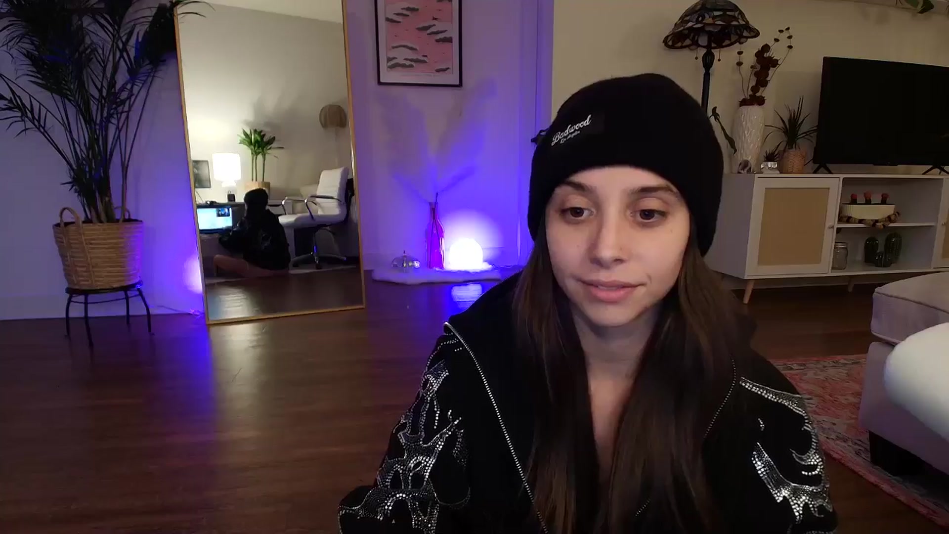Gallery image thumbnail from BrittaniJade_'s myfreecams stream on, 11/10/2024, 09:36 image 18 of 20
