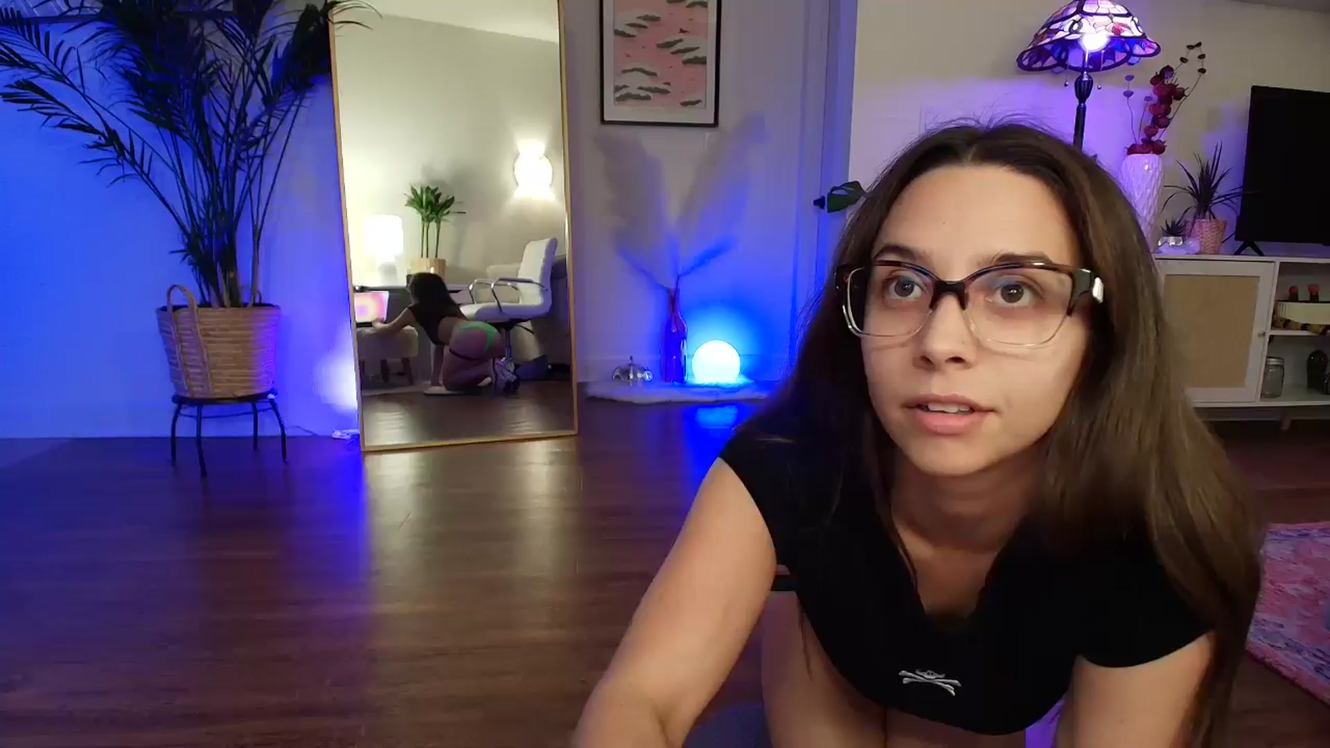 Gallery image thumbnail from BrittaniJade_'s myfreecams stream on, 11/11/2024, 04:33 image 1 of 20