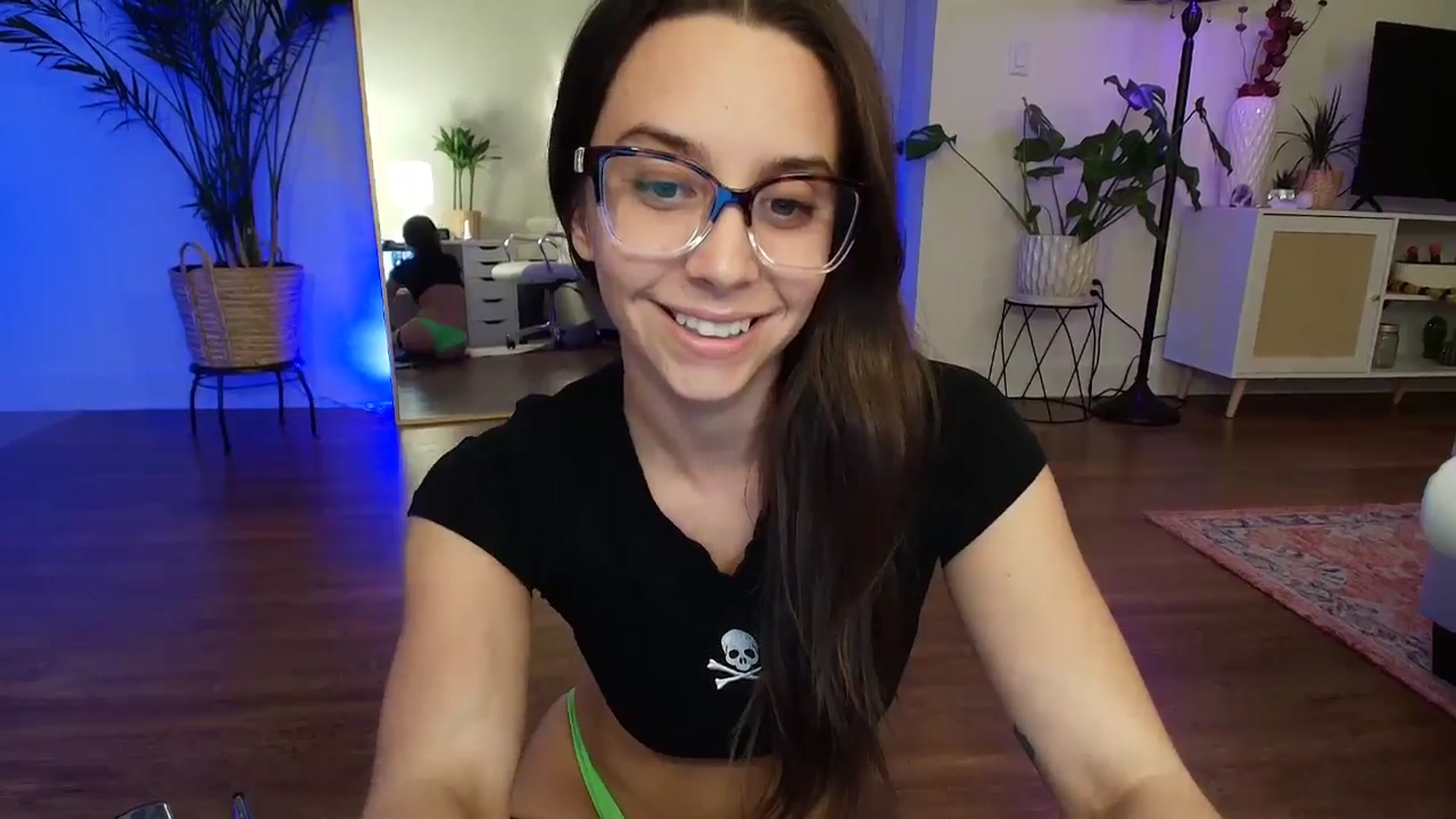 Gallery image thumbnail from BrittaniJade_'s myfreecams stream on, 11/11/2024, 04:33 image 16 of 20
