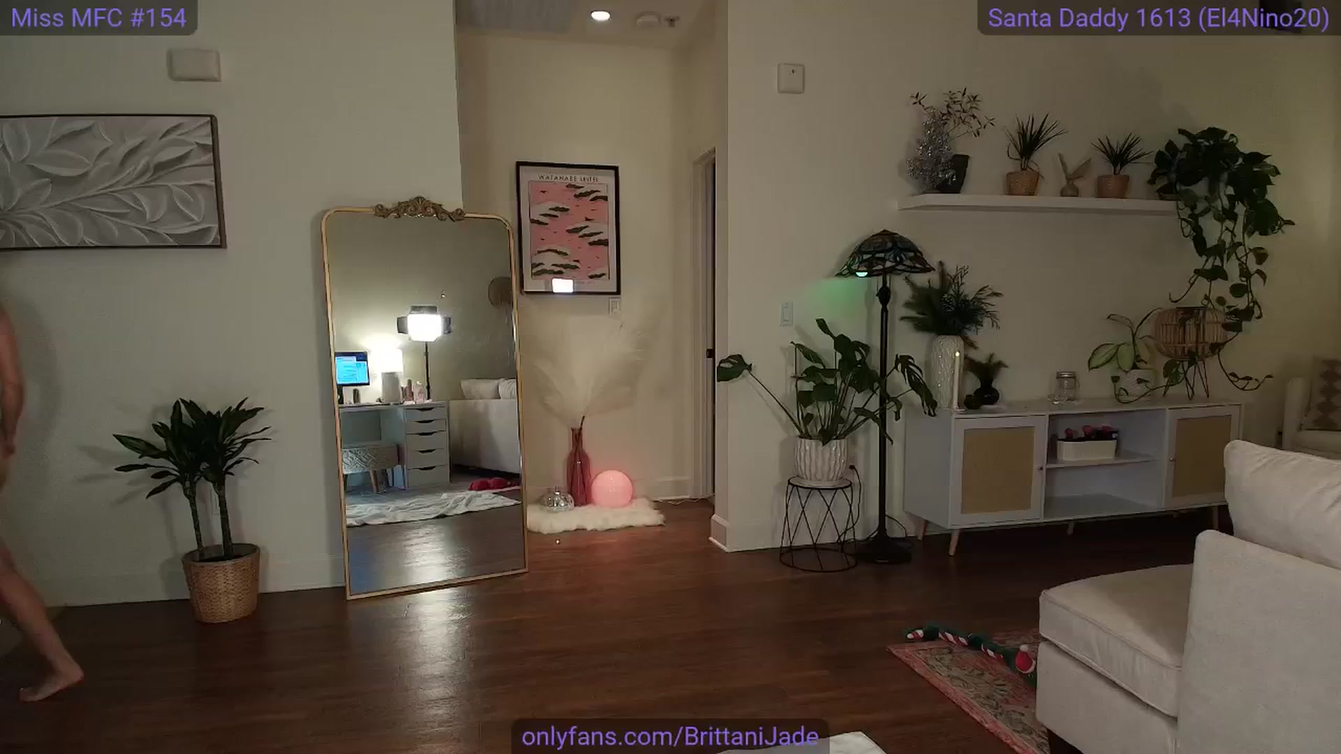 Gallery image thumbnail from BrittaniJade_'s myfreecams stream on, 12/23/2024, 08:35 image 20 of 20