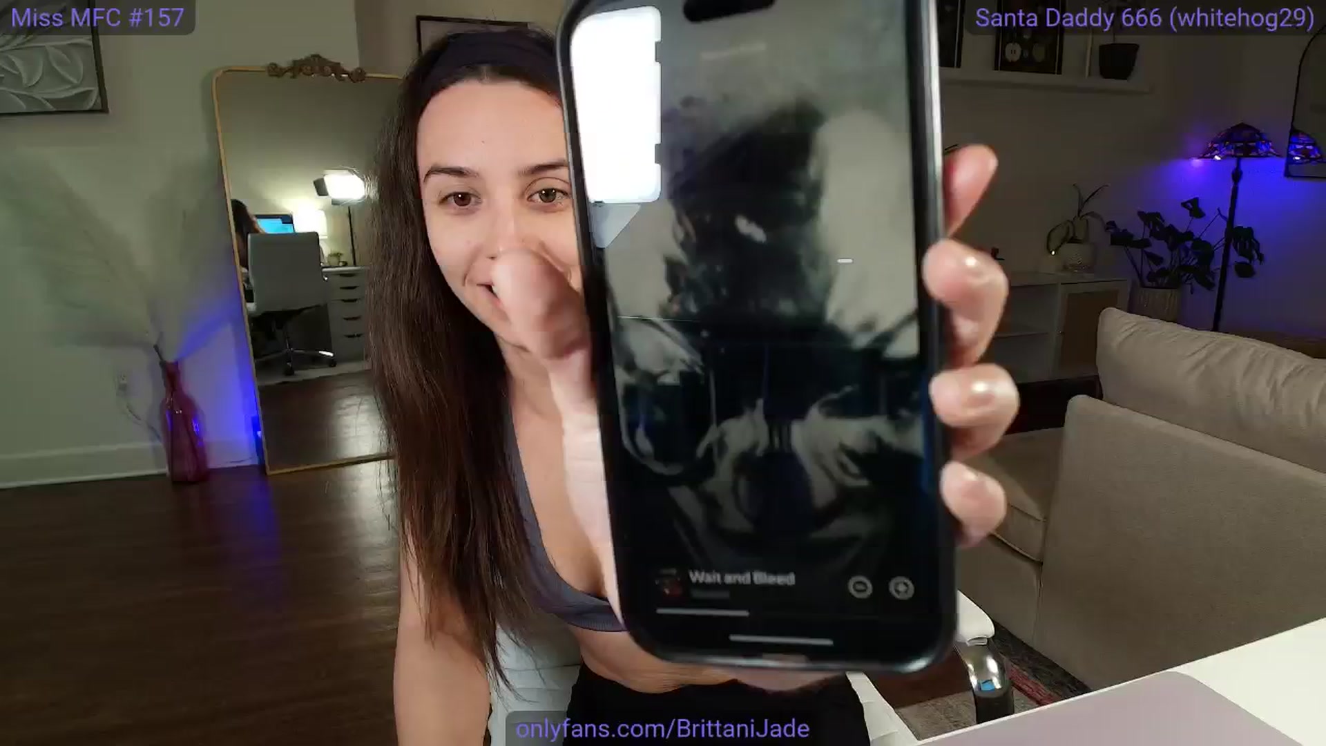 Gallery image thumbnail from BrittaniJade_'s myfreecams stream on, 01/06/2025, 08:10 image 10 of 20