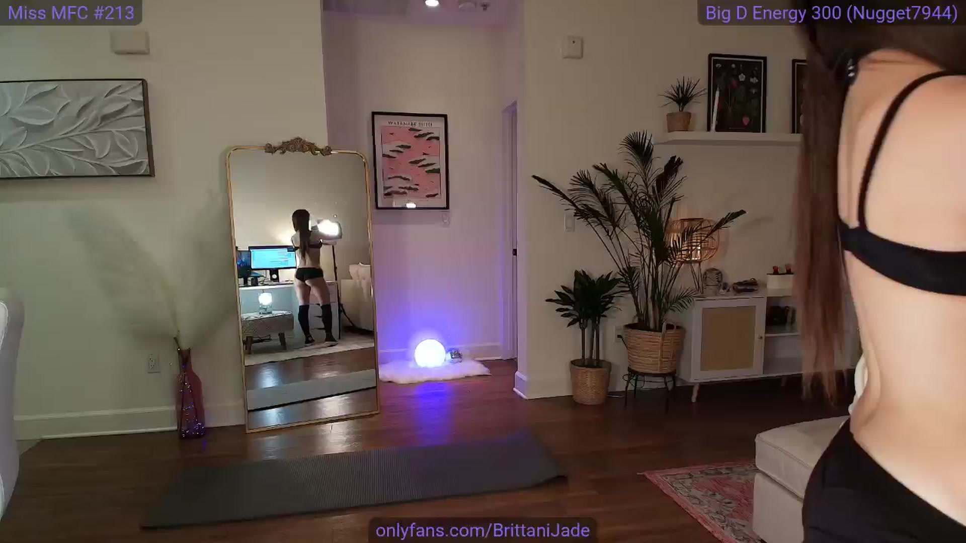 Gallery image thumbnail from BrittaniJade_'s myfreecams stream on, 01/12/2025, 10:48 image 15 of 20