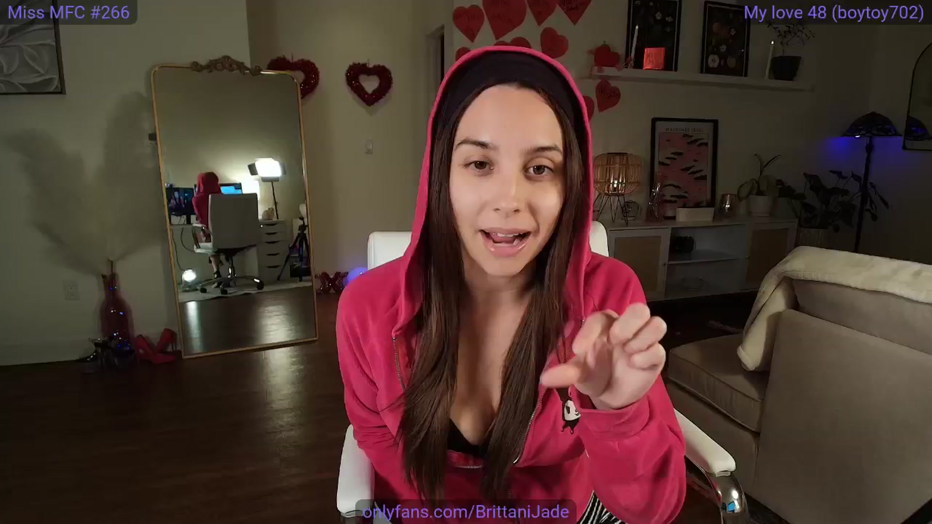 Gallery image thumbnail from BrittaniJade_'s myfreecams stream on, 01/27/2025, 04:32 image 19 of 20