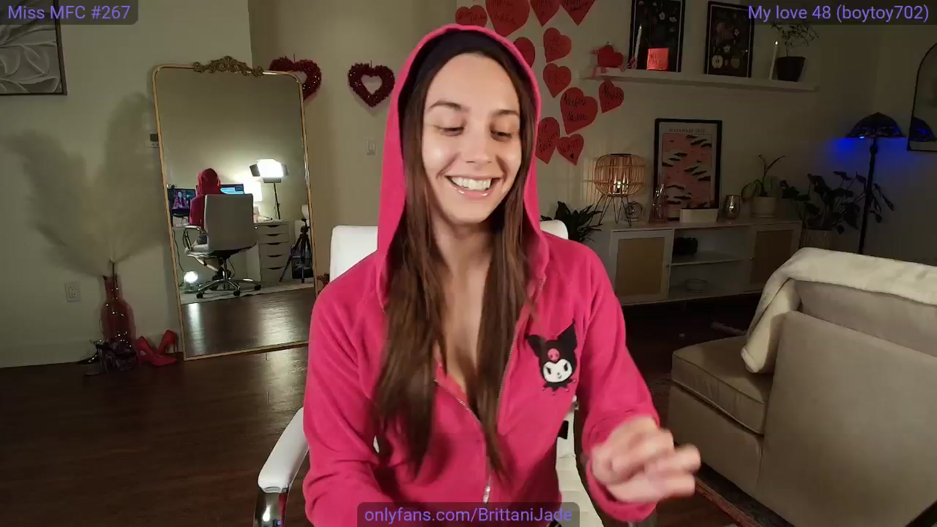 Gallery image thumbnail from BrittaniJade_'s myfreecams stream on, 01/27/2025, 04:32 image 7 of 20