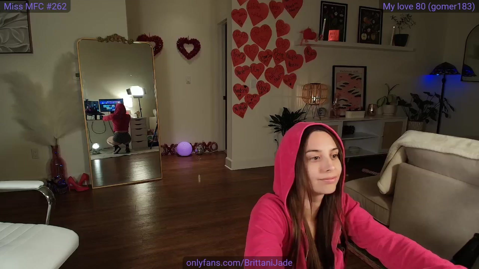 Gallery image thumbnail from BrittaniJade_'s myfreecams stream on, 01/27/2025, 05:47 image 16 of 20