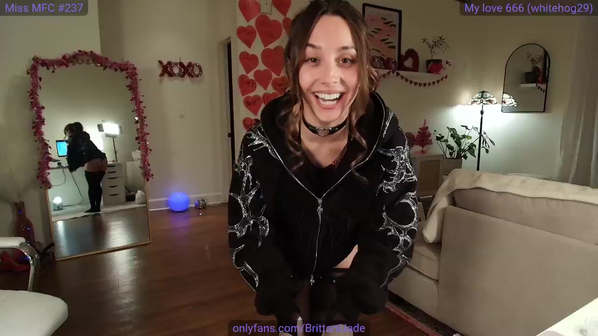 Gallery image thumbnail from BrittaniJade_'s myfreecams stream on, 01/28/2025, 09:13 image 16 of 20