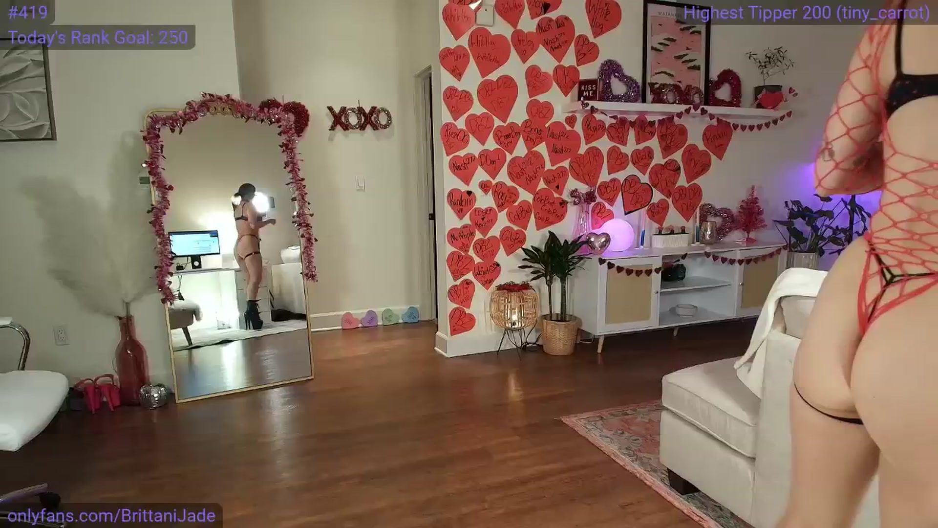 Gallery image thumbnail from BrittaniJade_'s myfreecams stream on, 02/16/2025, 09:12 image 2 of 20