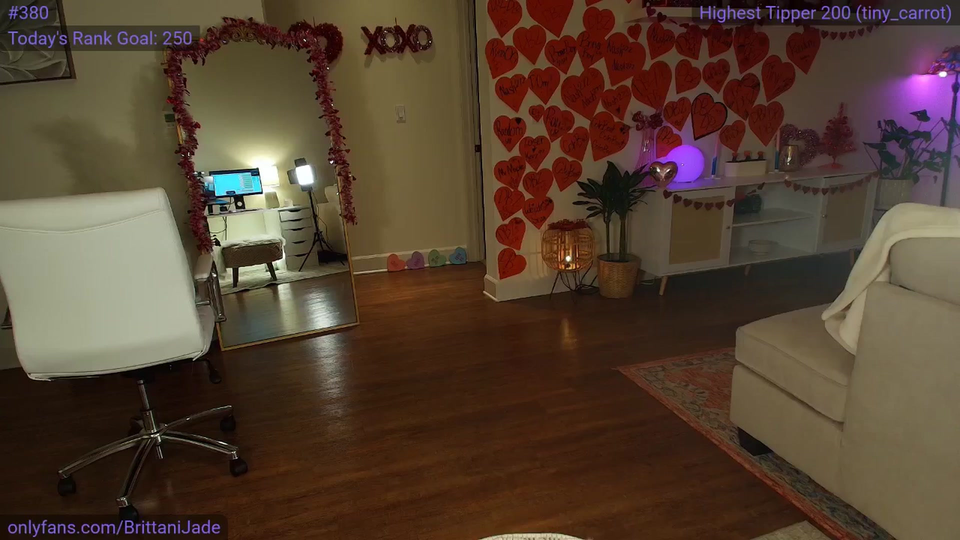 Gallery image thumbnail from BrittaniJade_'s myfreecams stream on, 02/16/2025, 09:12 image 10 of 20