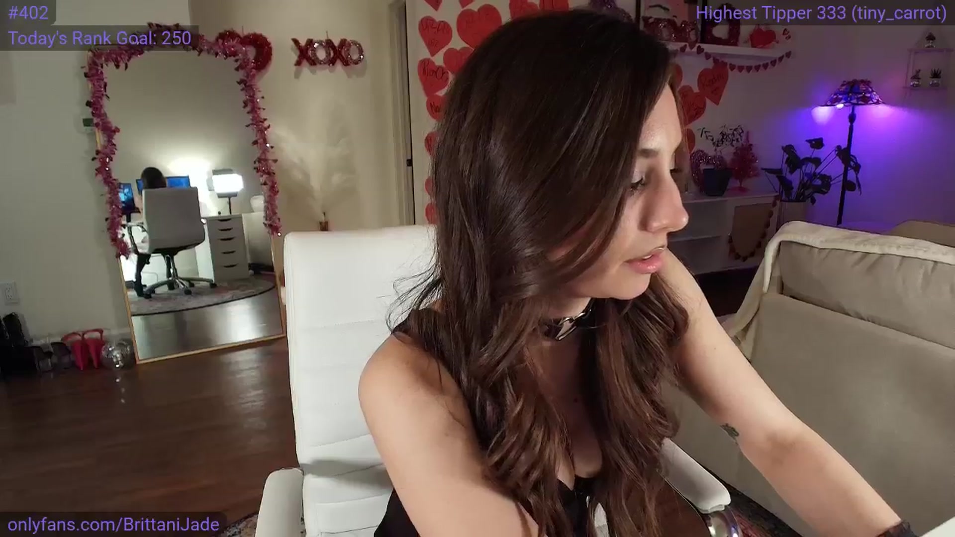 Gallery image thumbnail from BrittaniJade_'s myfreecams stream on, 02/25/2025, 09:13 image 10 of 20