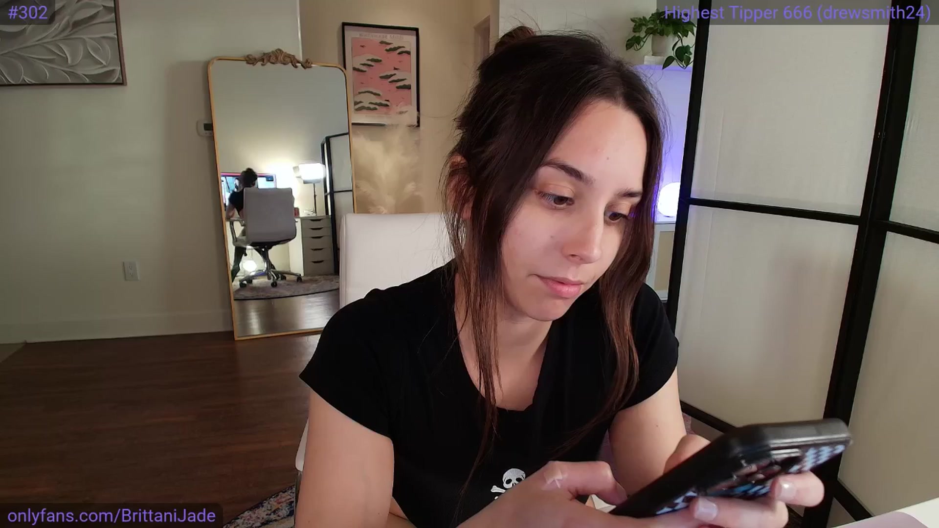 Gallery image thumbnail from BrittaniJade_'s myfreecams stream on, 03/16/2025, 01:55 image 6 of 20