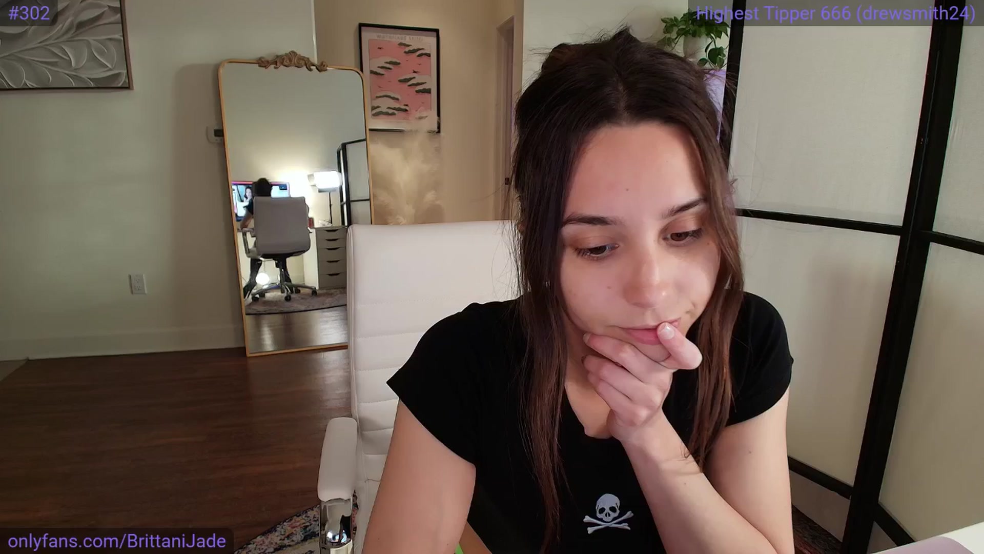 Gallery image thumbnail from BrittaniJade_'s myfreecams stream on, 03/16/2025, 01:55 image 3 of 20