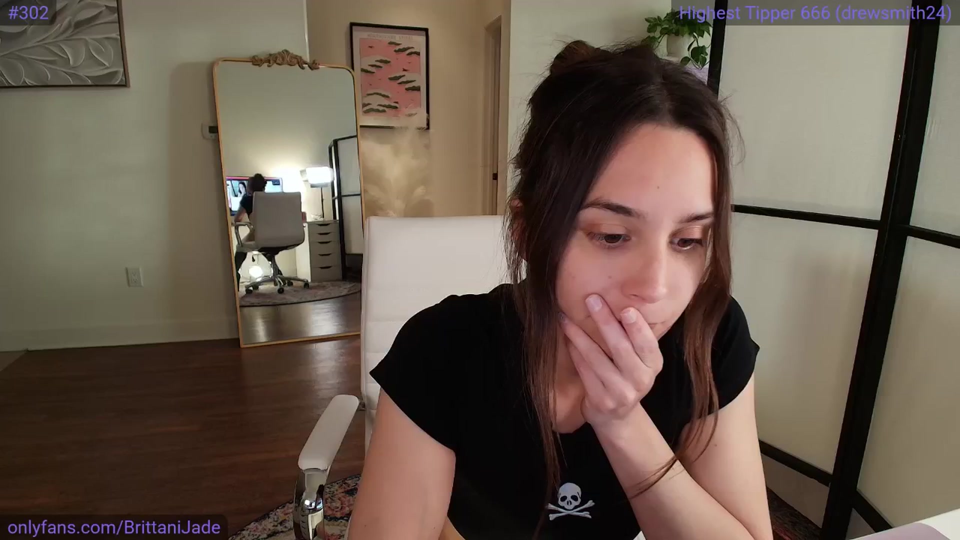 Gallery image thumbnail from BrittaniJade_'s myfreecams stream on, 03/16/2025, 01:55 image 4 of 20