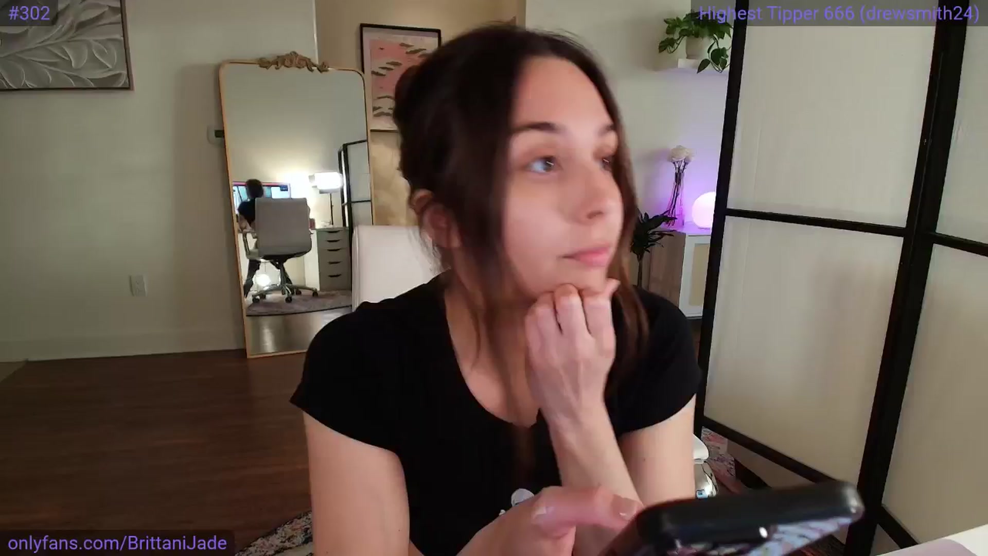 Gallery image thumbnail from BrittaniJade_'s myfreecams stream on, 03/16/2025, 01:55 image 5 of 20