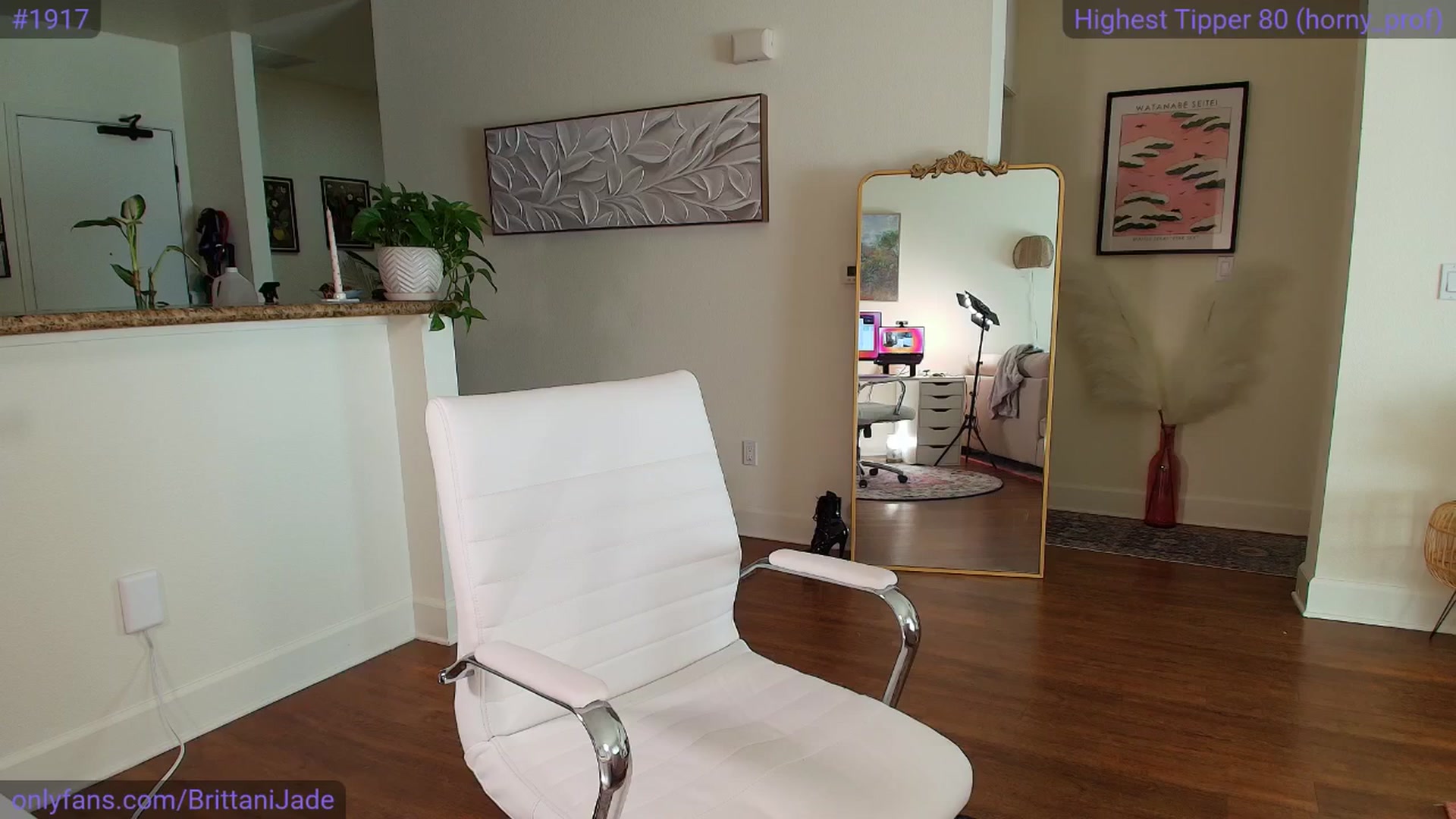 Gallery image thumbnail from BrittaniJade_'s myfreecams stream on, 04/02/2025, 23:49 image 11 of 20