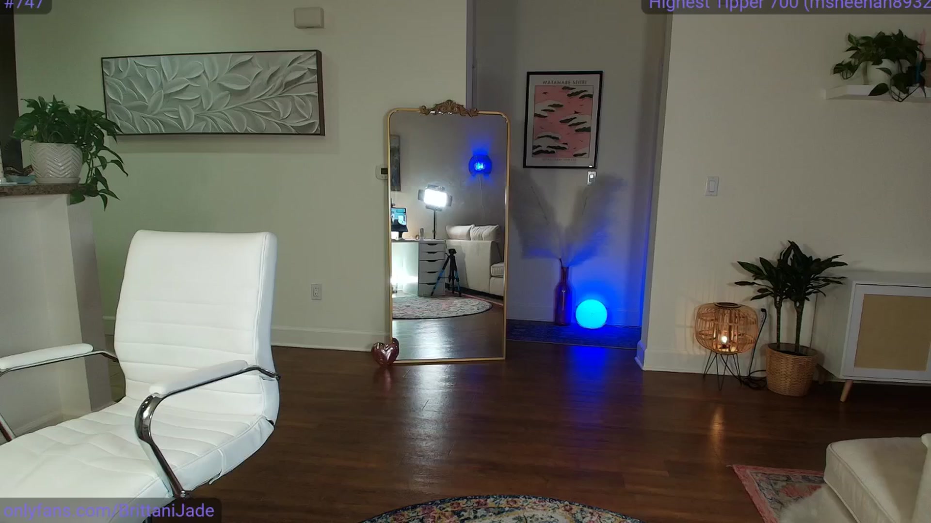 Gallery image thumbnail from BrittaniJade_'s myfreecams stream on, 04/05/2025, 08:55 image 12 of 20
