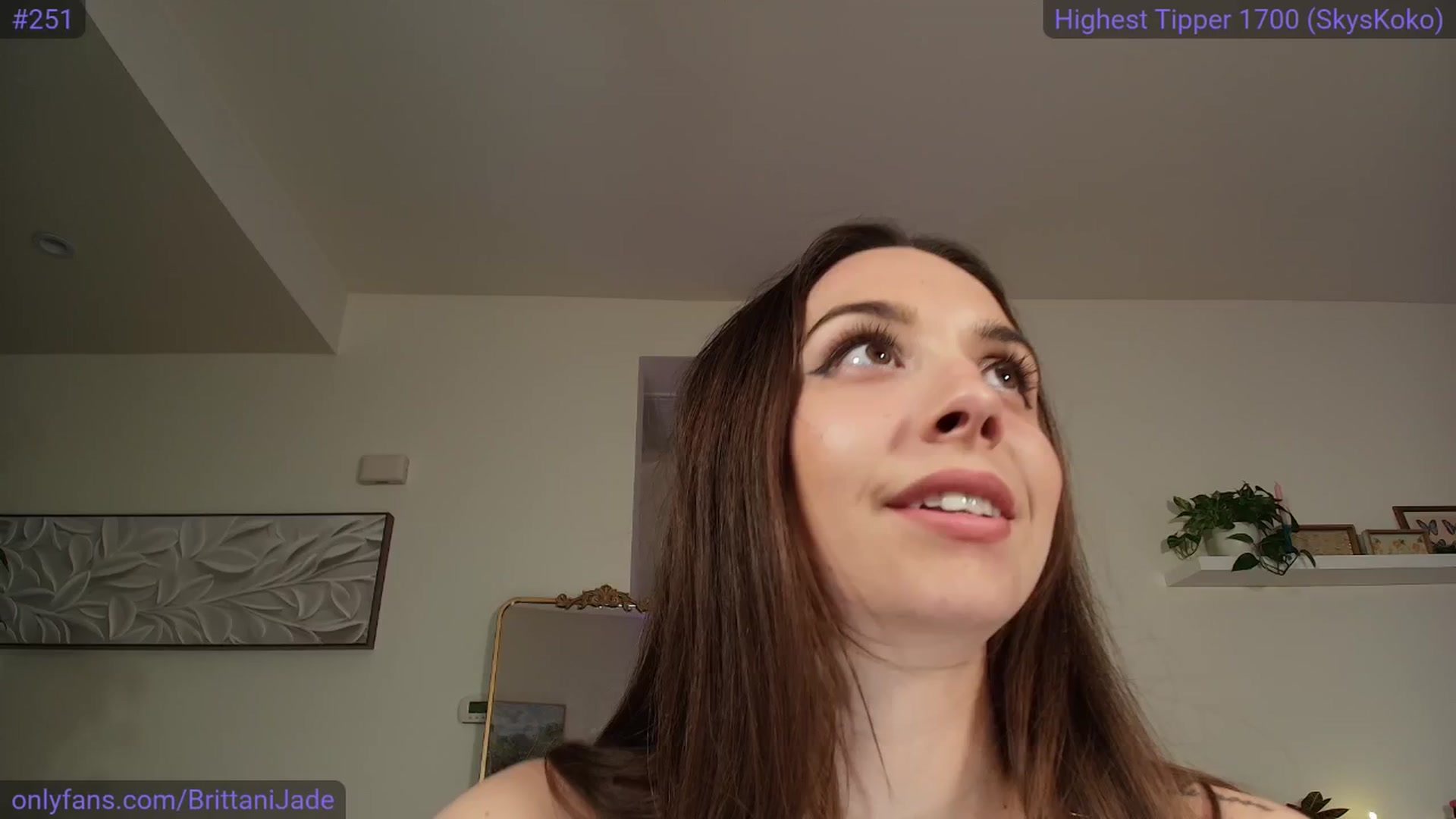 Gallery image thumbnail from BrittaniJade_'s myfreecams stream on, 04/07/2025, 08:30 image 16 of 20