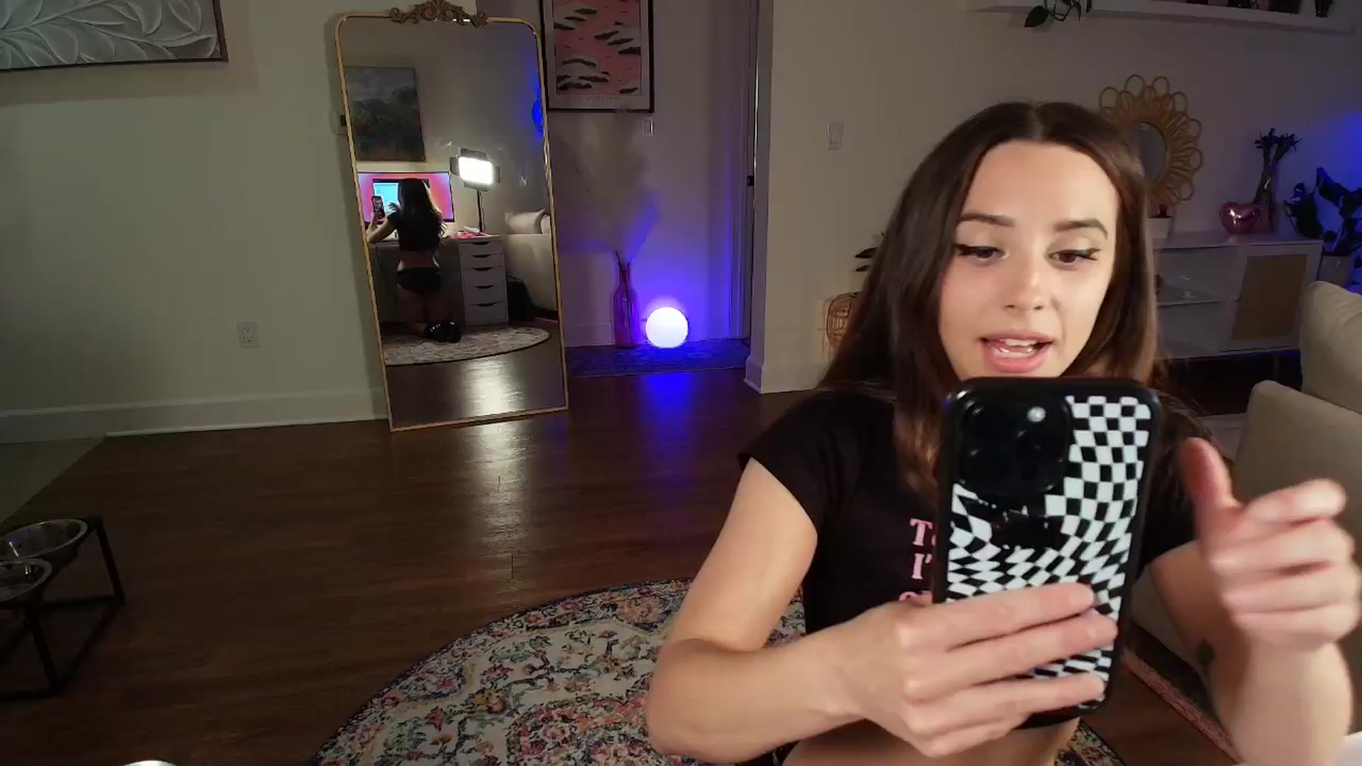 Gallery image thumbnail from BrittaniJade_'s myfreecams stream on, 04/24/2025, 09:12 image 1 of 20