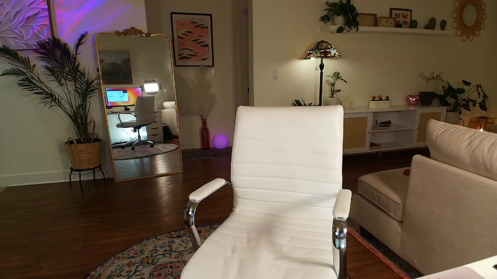Gallery image thumbnail from BrittaniJade_'s myfreecams stream on, 05/03/2025, 07:59 image 9 of 20