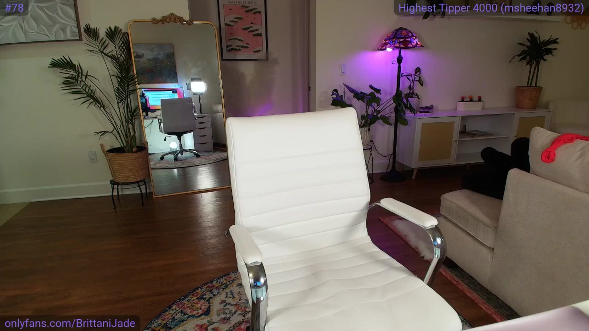 Gallery image thumbnail from BrittaniJade_'s myfreecams stream on, 05/31/2025, 10:17 image 3 of 20