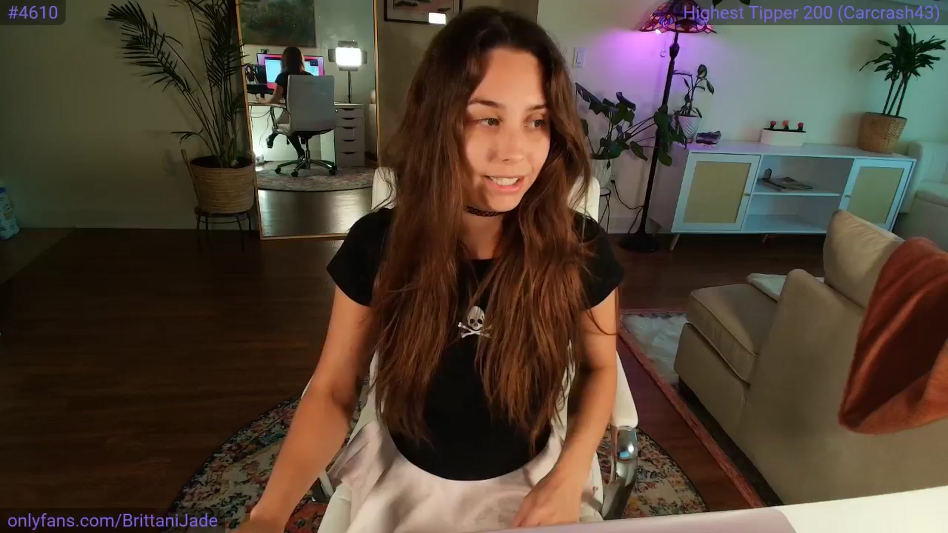 Gallery image thumbnail from BrittaniJade_'s myfreecams stream on, 06/03/2025, 23:09 image 16 of 20