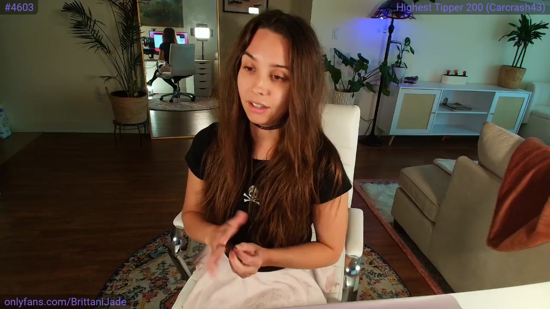 Gallery image thumbnail from BrittaniJade_'s myfreecams stream on, 06/03/2025, 23:09 image 13 of 20