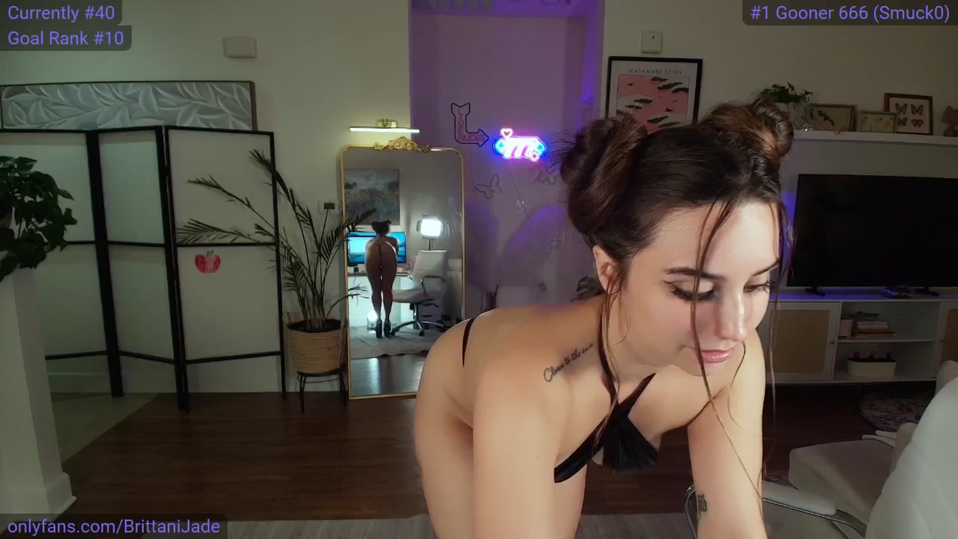 Gallery image thumbnail from BrittaniJade_'s myfreecams stream on, 08/03/2025, 09:08 image 11 of 20