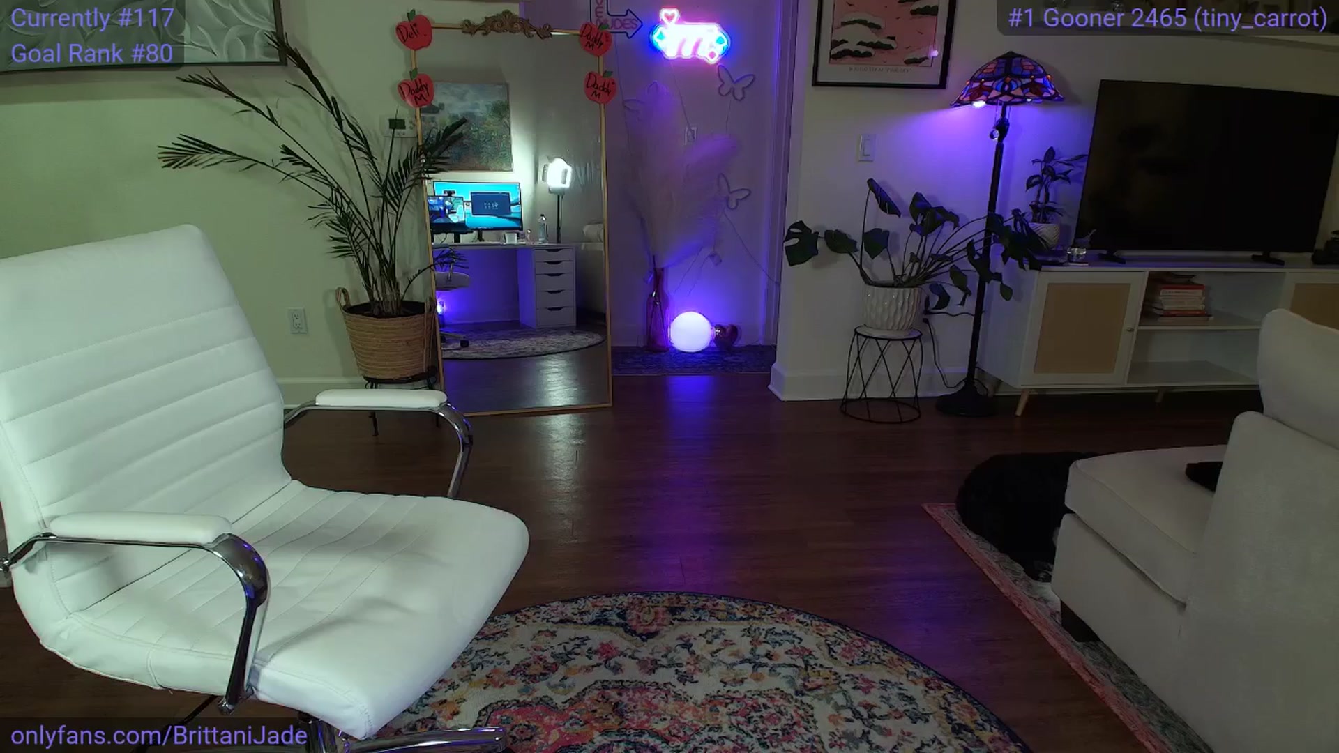 Gallery image thumbnail from BrittaniJade_'s myfreecams stream on, 08/16/2025, 05:16 image 14 of 20