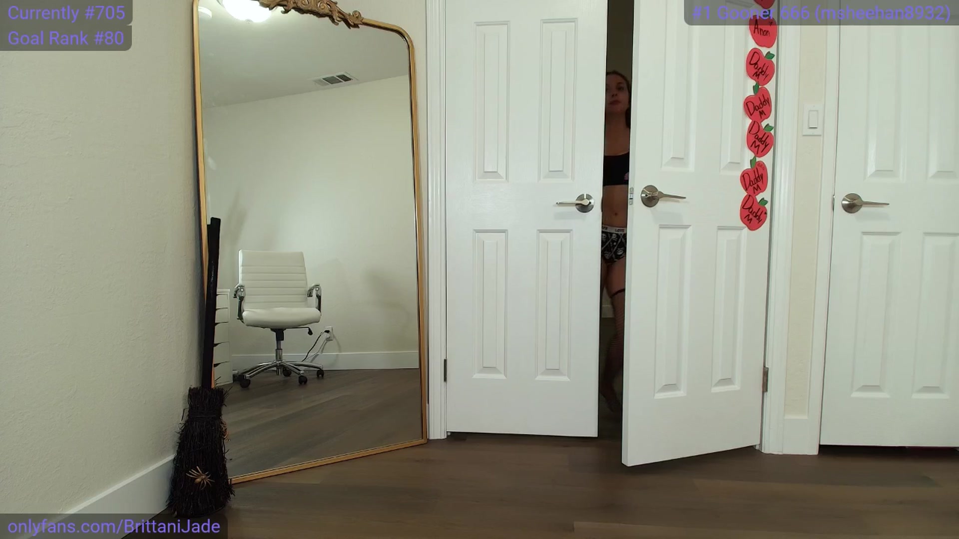 Gallery image thumbnail from BrittaniJade_'s myfreecams stream on, 09/16/2025, 06:11 image 8 of 20