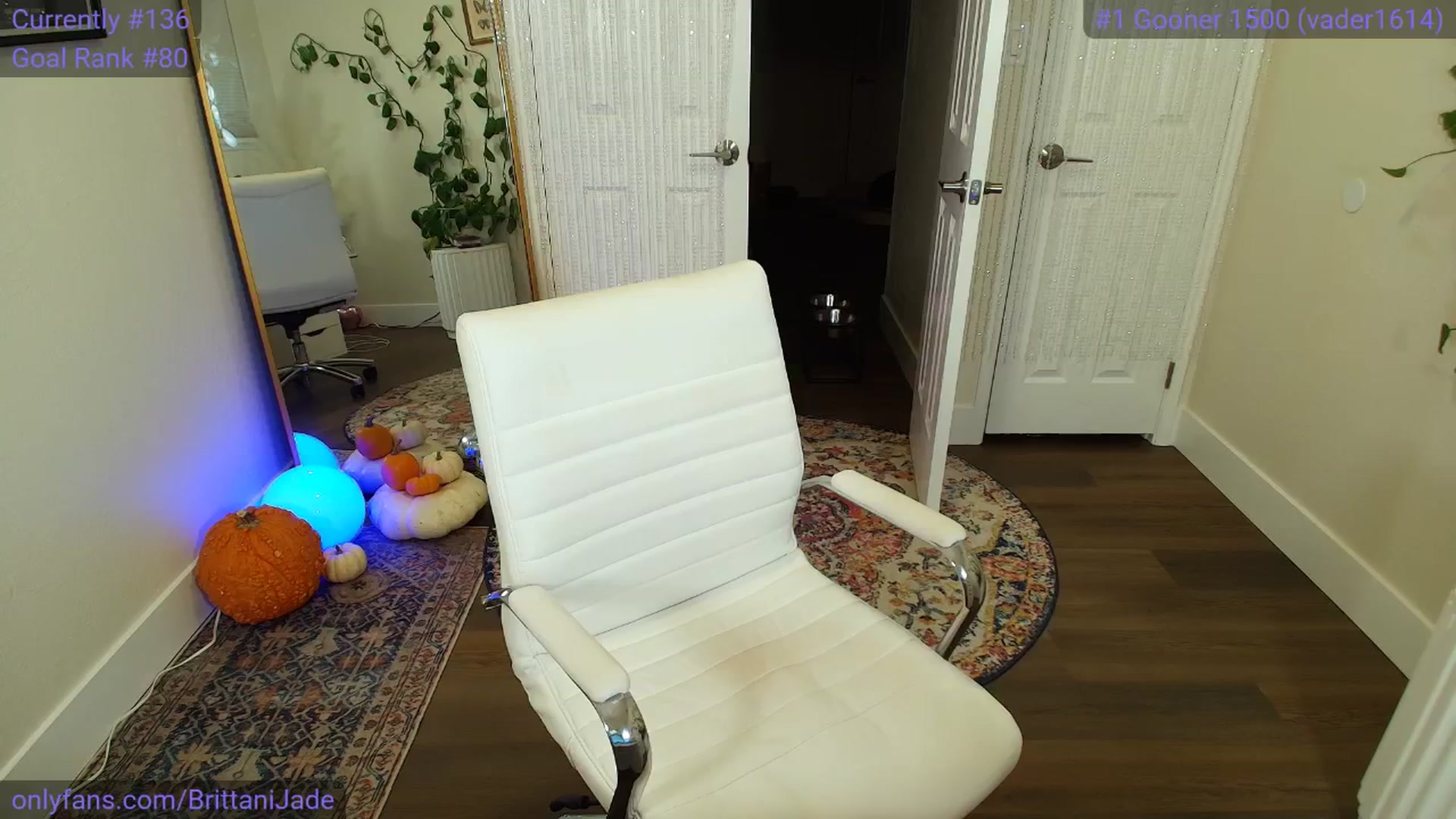 Gallery image thumbnail from BrittaniJade_'s myfreecams stream on, 10/06/2025, 05:40 image 11 of 20