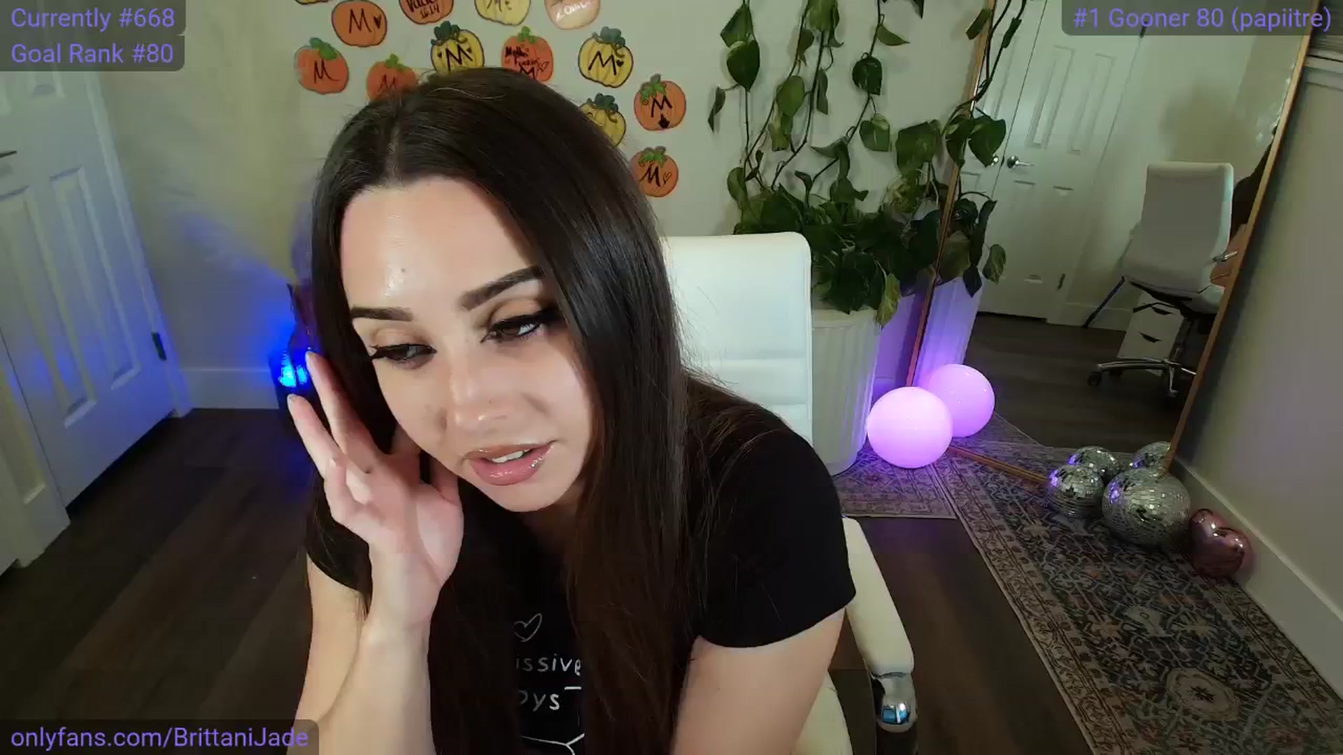 Gallery image thumbnail from BrittaniJade_'s myfreecams stream on, 11/07/2025, 05:59 image 1 of 20