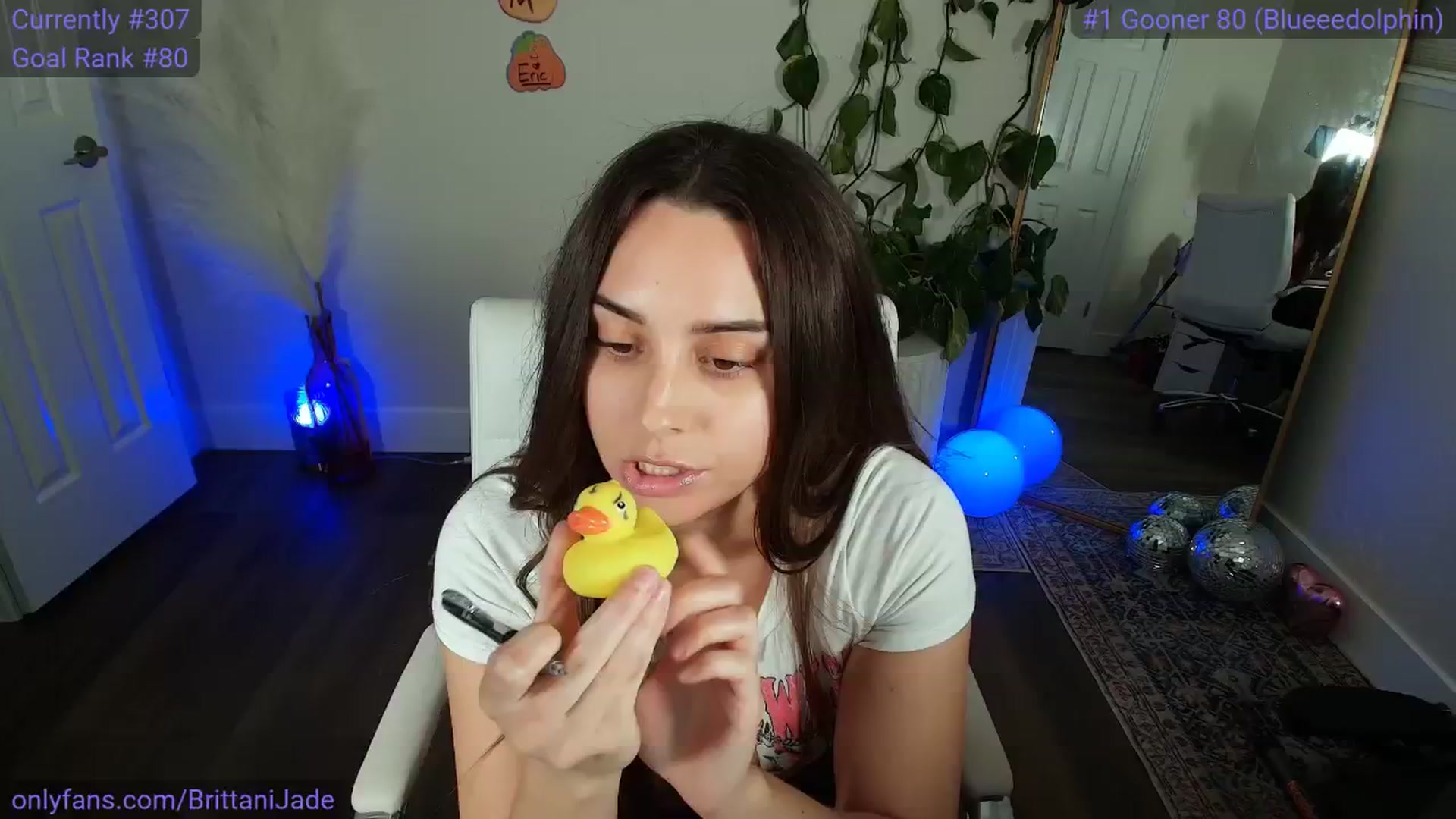 Gallery image thumbnail from BrittaniJade_'s myfreecams stream on, 11/13/2025, 07:09 image 12 of 20