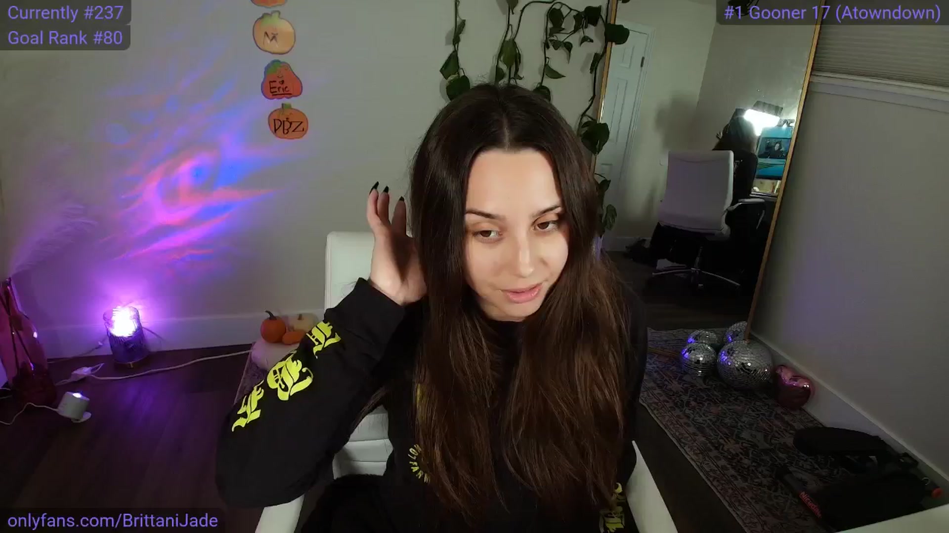 Gallery image thumbnail from BrittaniJade_'s myfreecams stream on, 11/20/2025, 07:47 image 11 of 20