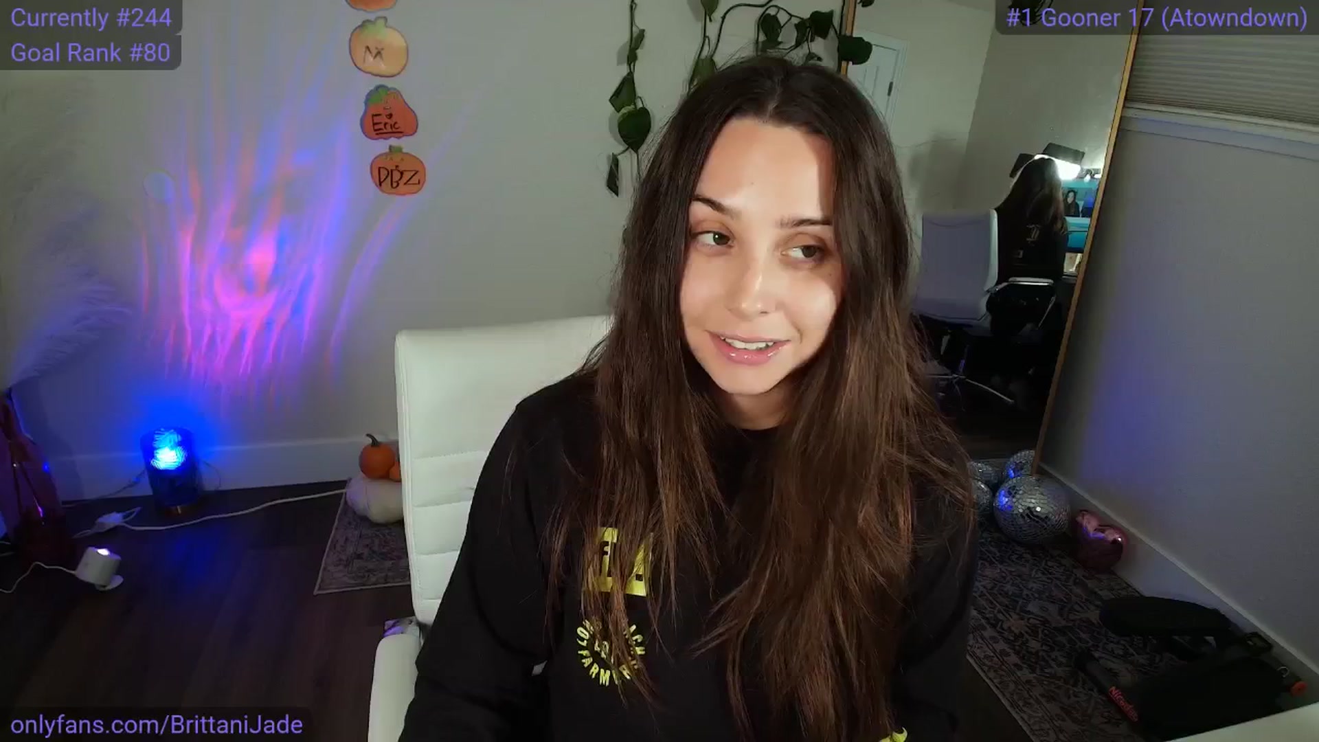 Gallery image thumbnail from BrittaniJade_'s myfreecams stream on, 11/20/2025, 07:47 image 5 of 20